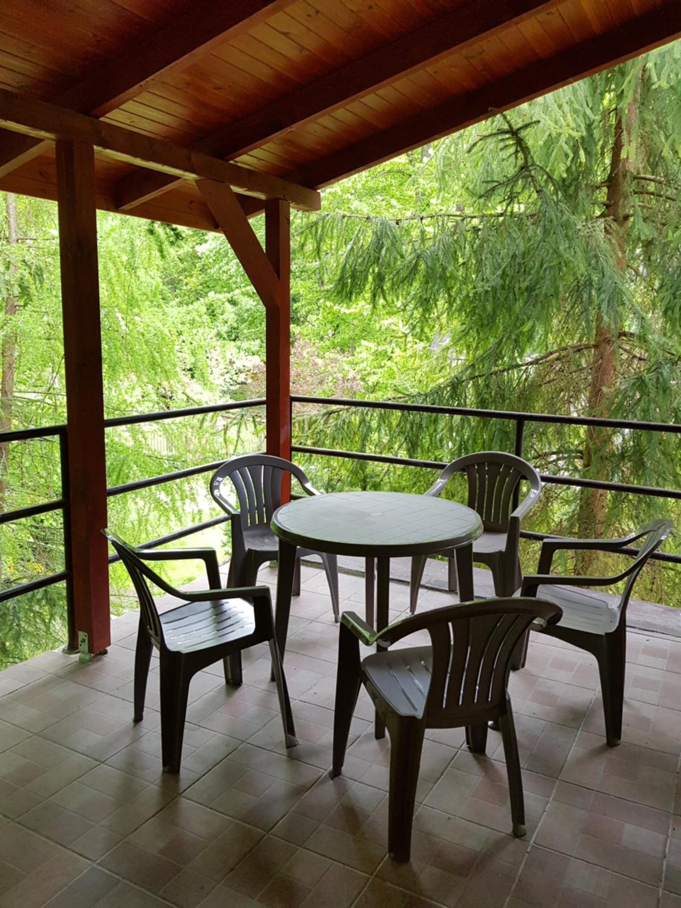 King Suite with Balcony photo 2