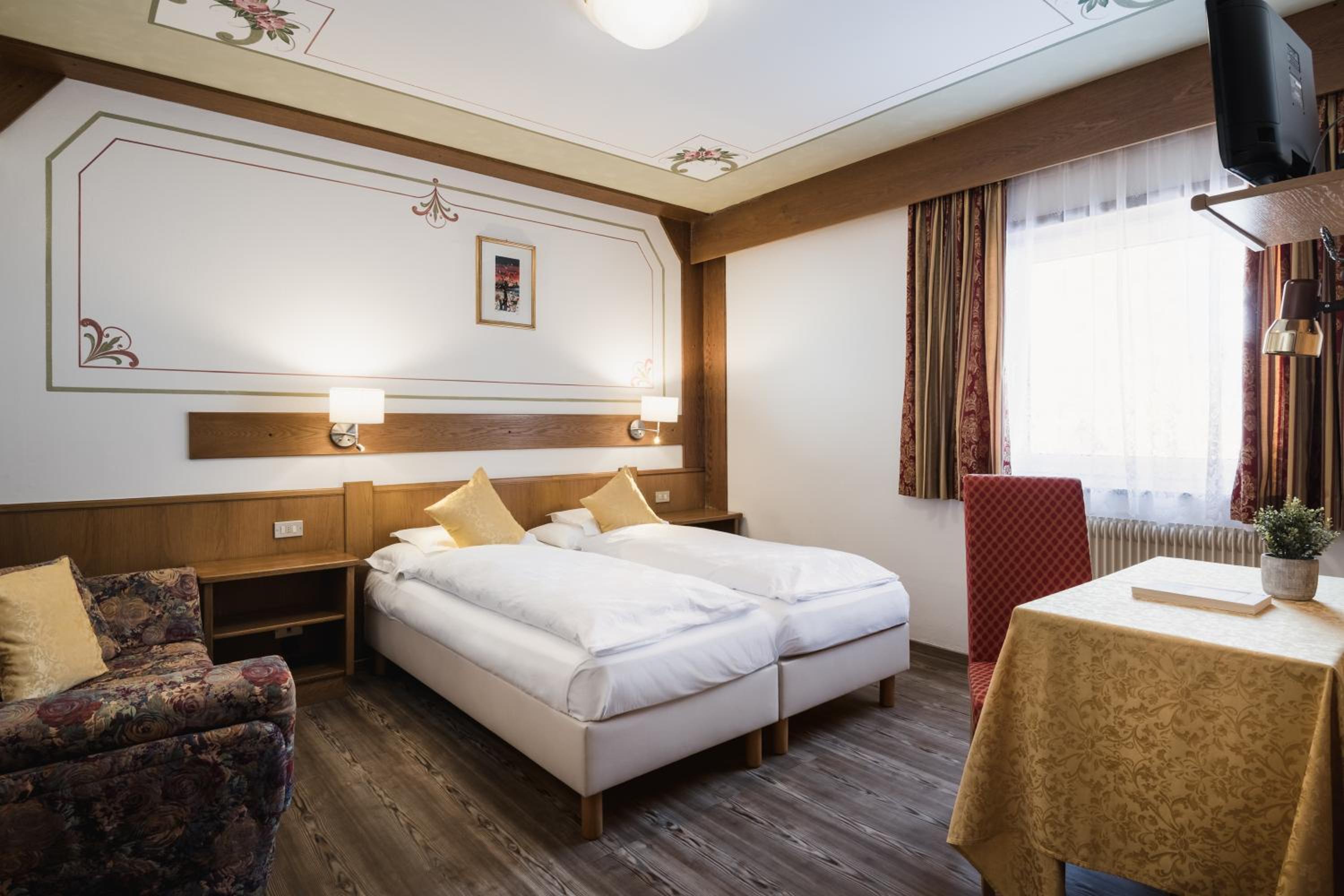 Double Room - Photo 3