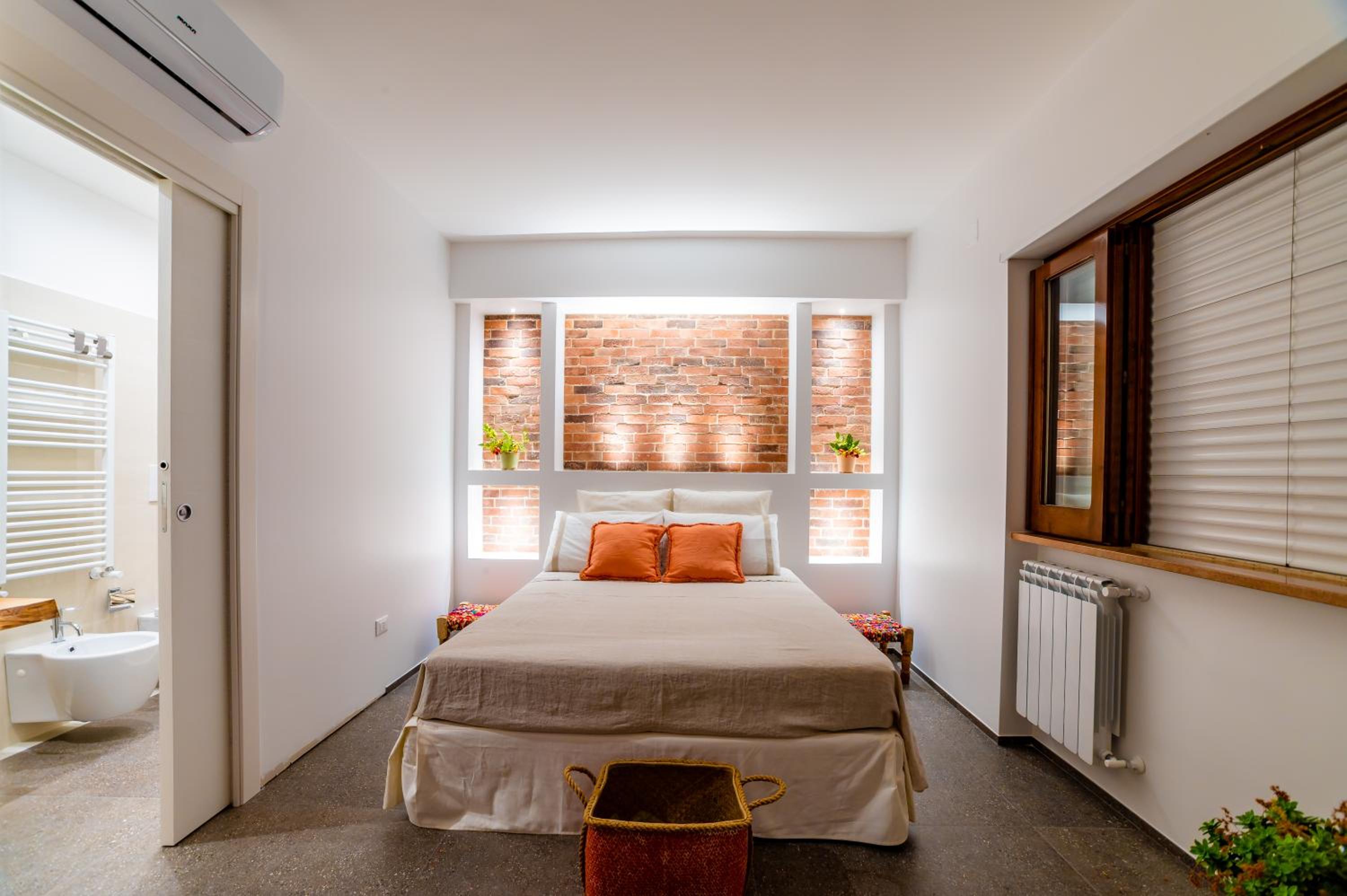 Double Room with Garden View - Photo 3