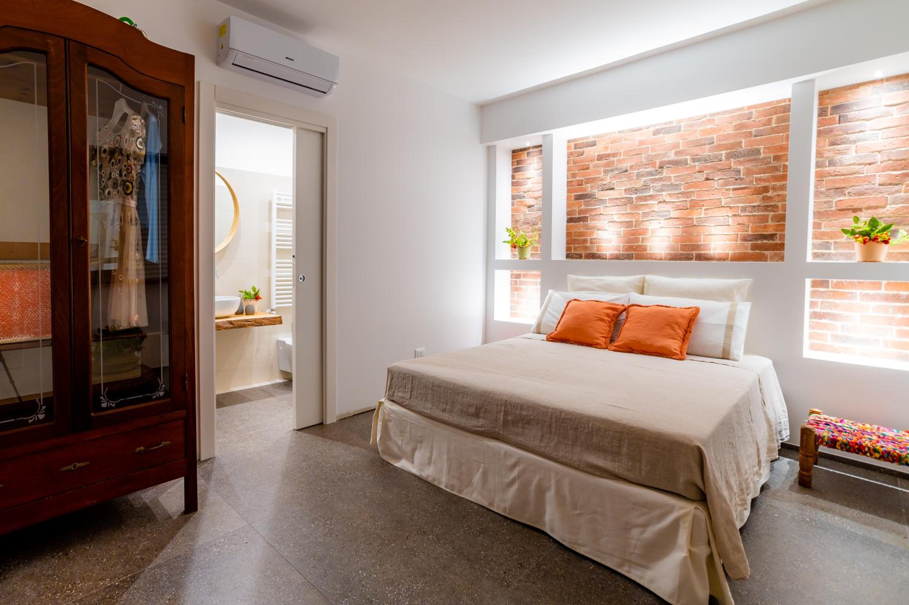 Double Room with Garden View - Photo 7