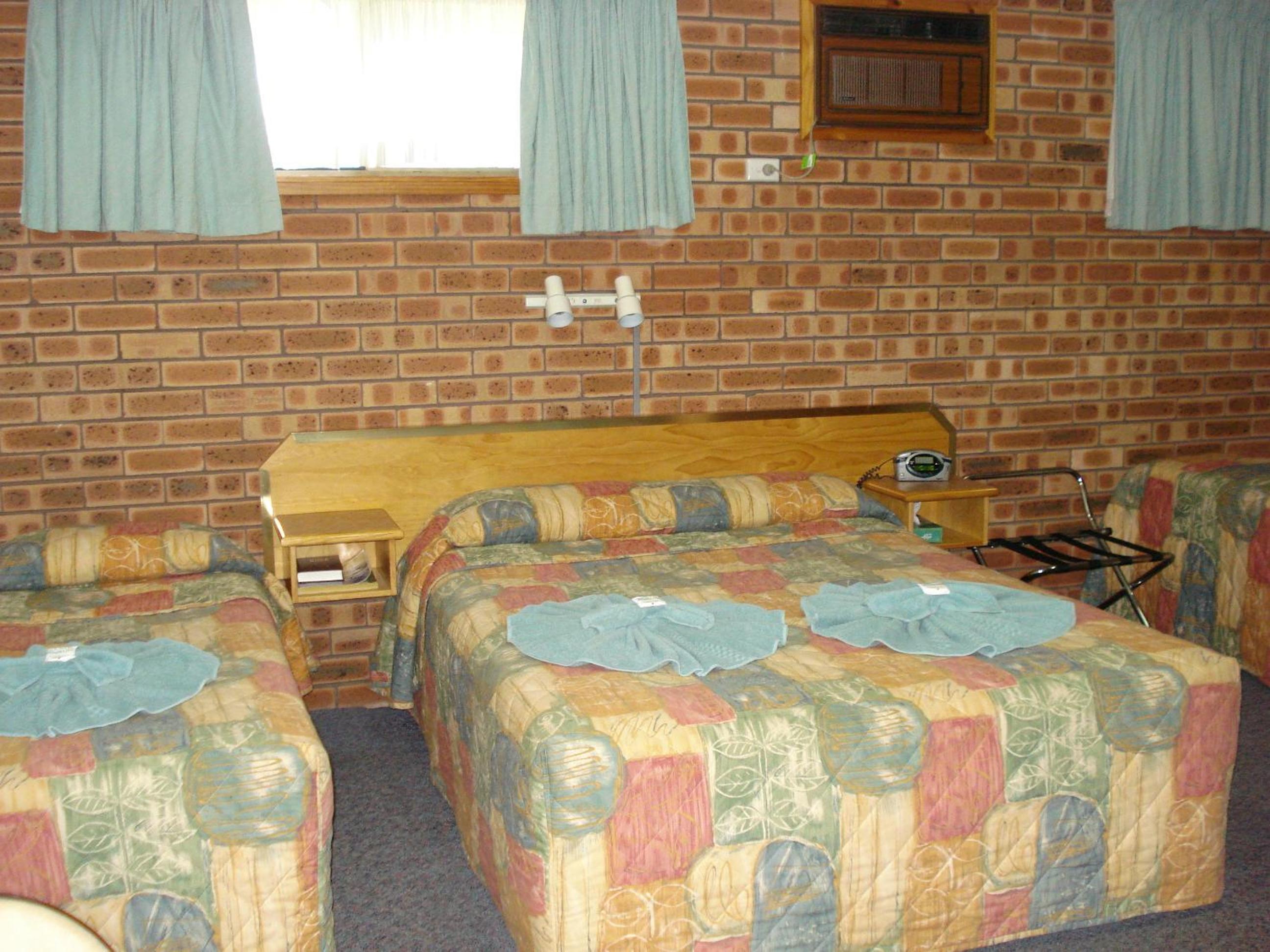 Family Room photo 2