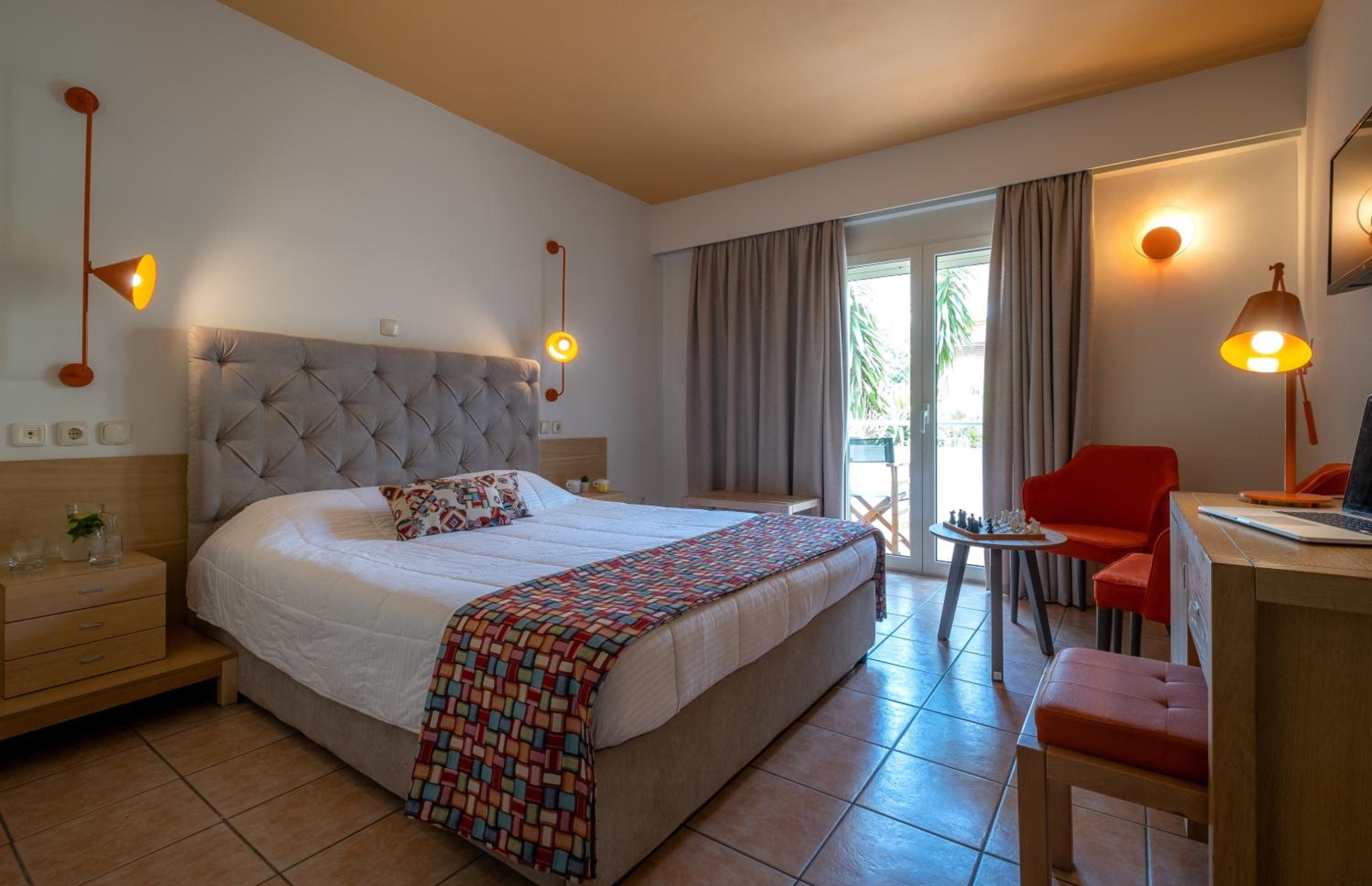 Double Room with Garden View - Photo 1