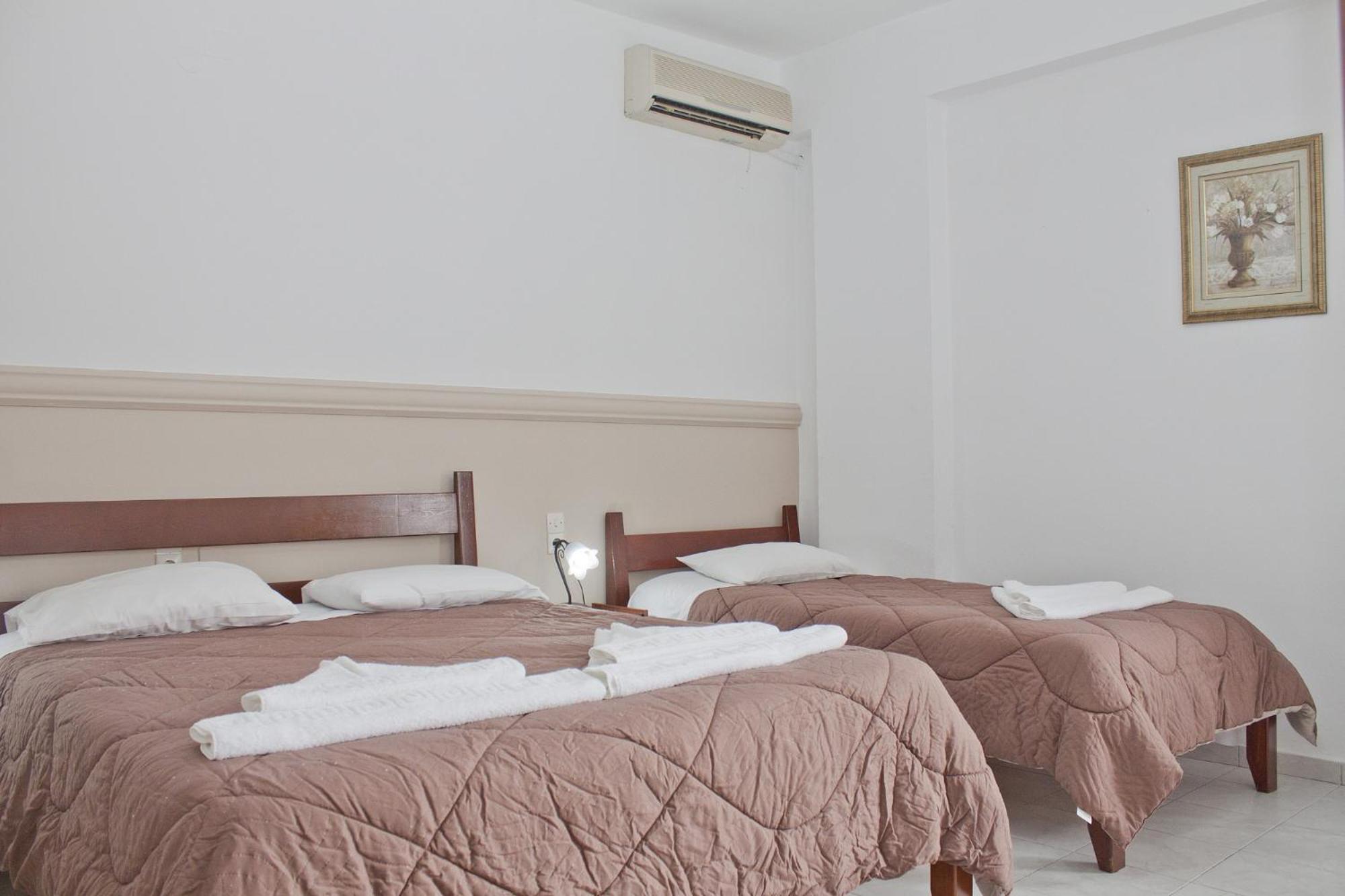 Quadruple Room photo 2