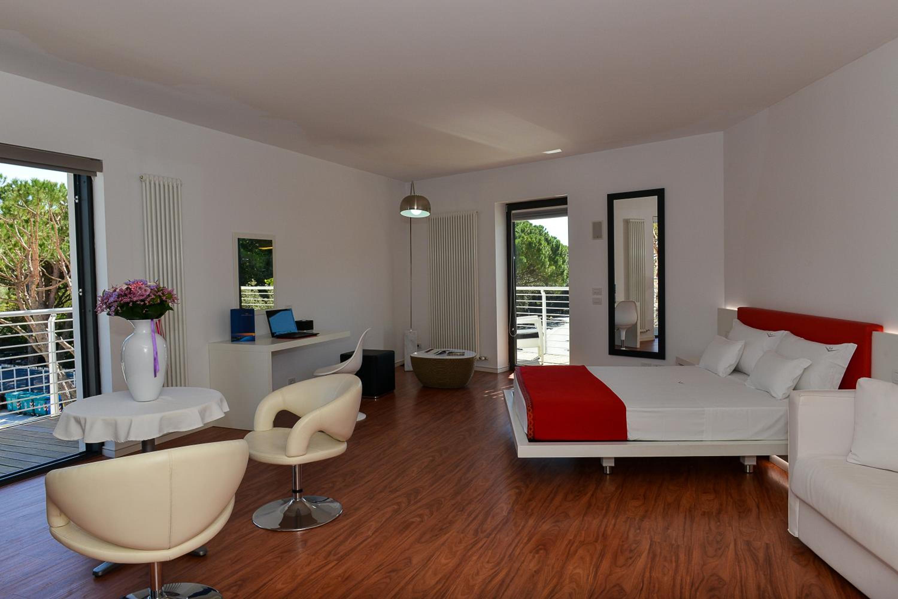 Junior Suite - Photo 6