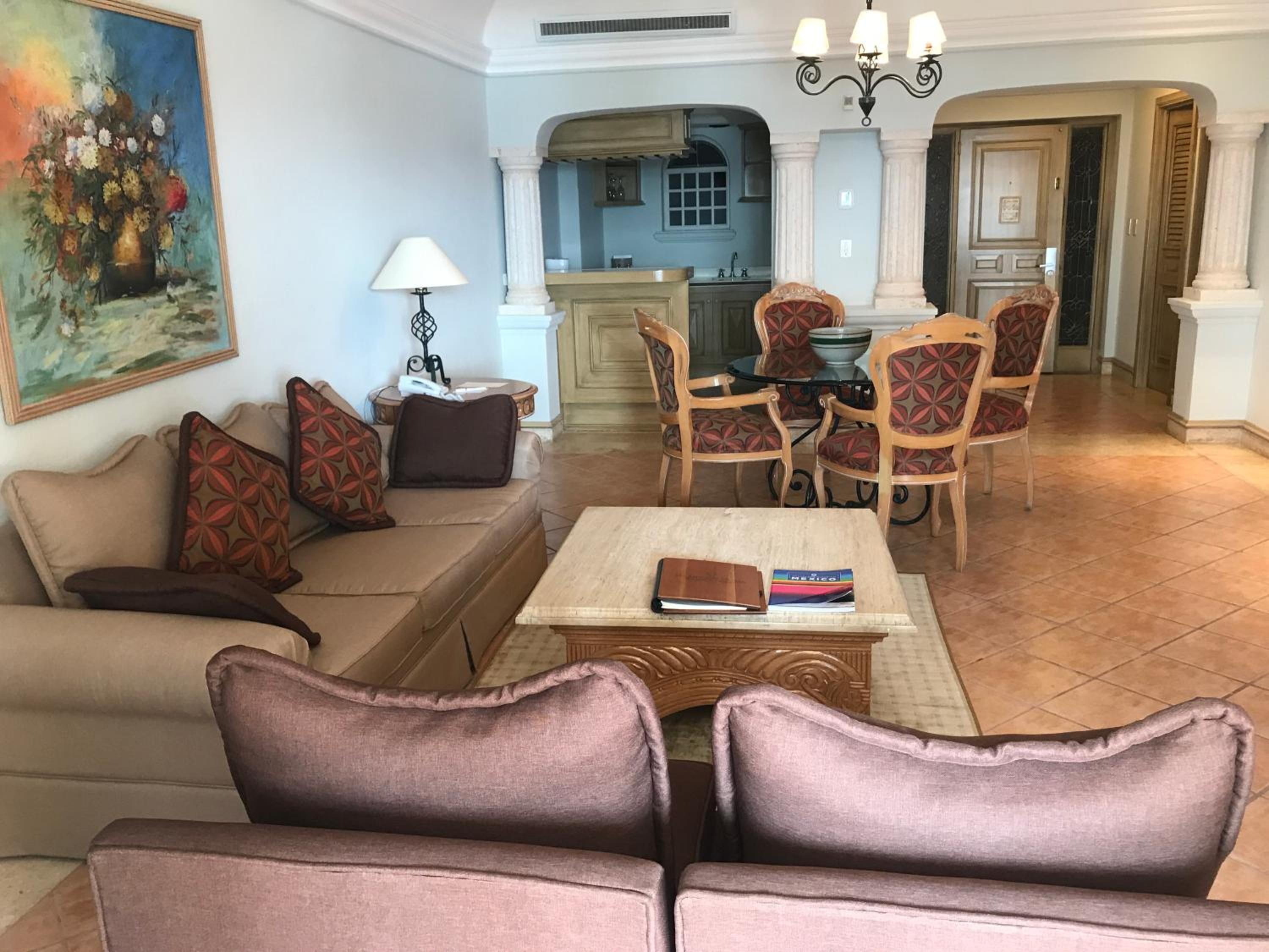 Parlor Suite All Inclusive - Photo 14