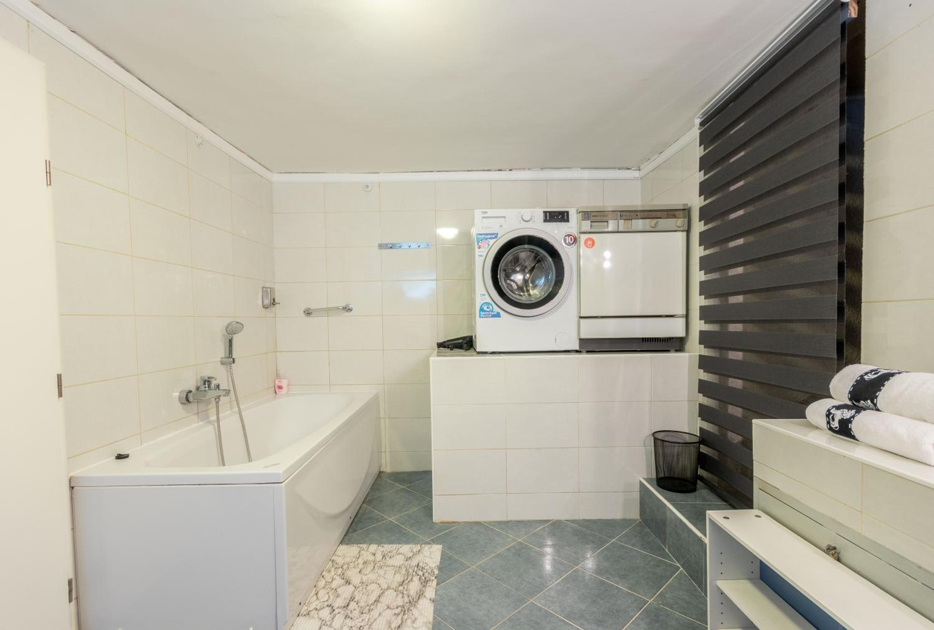 Deluxe Apartment - Photo 16