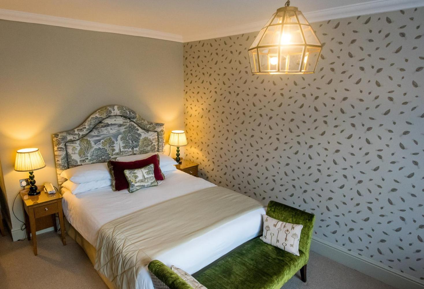 Double Room - Photo 6