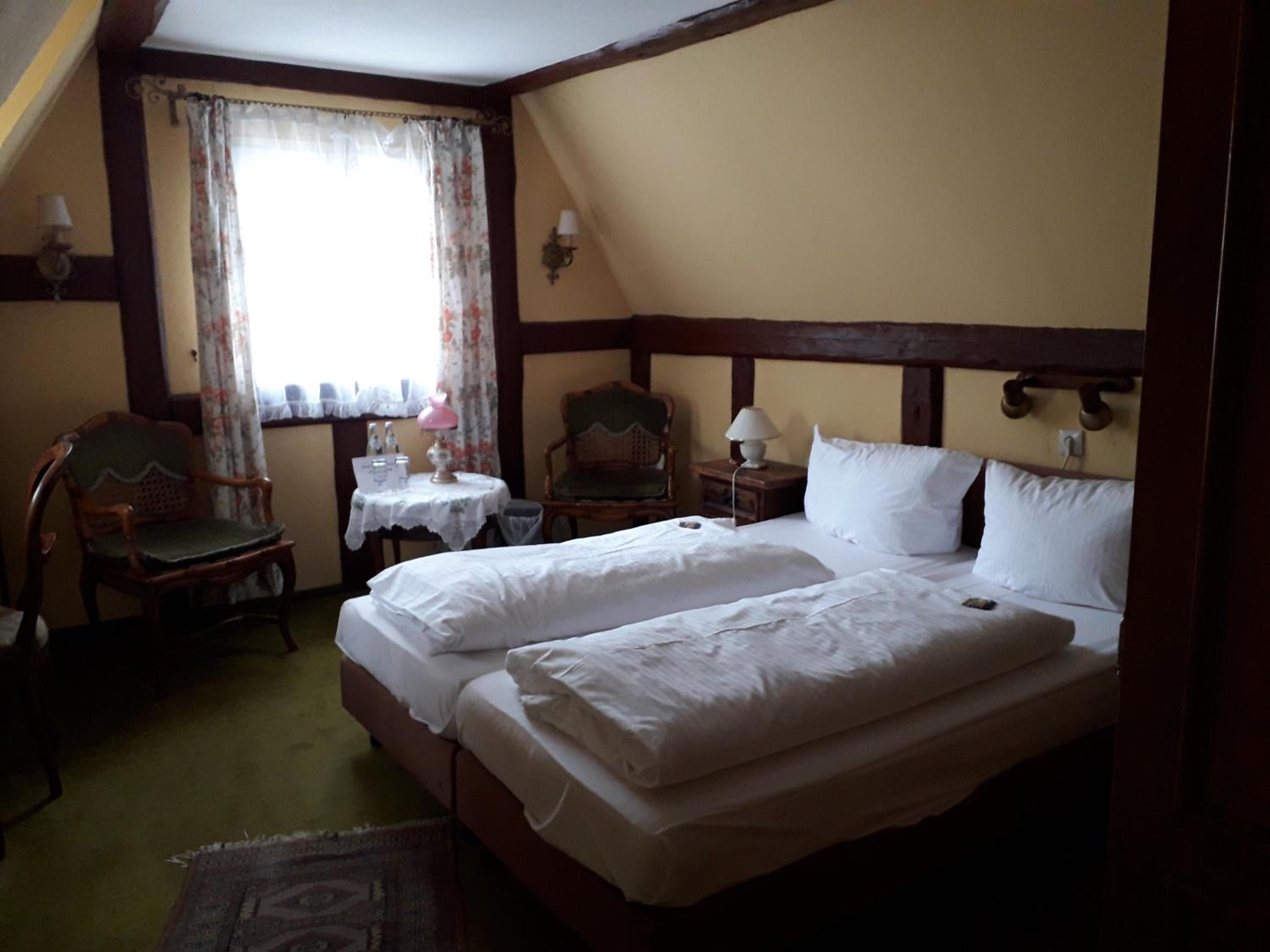 Budget Double Room - Photo 1