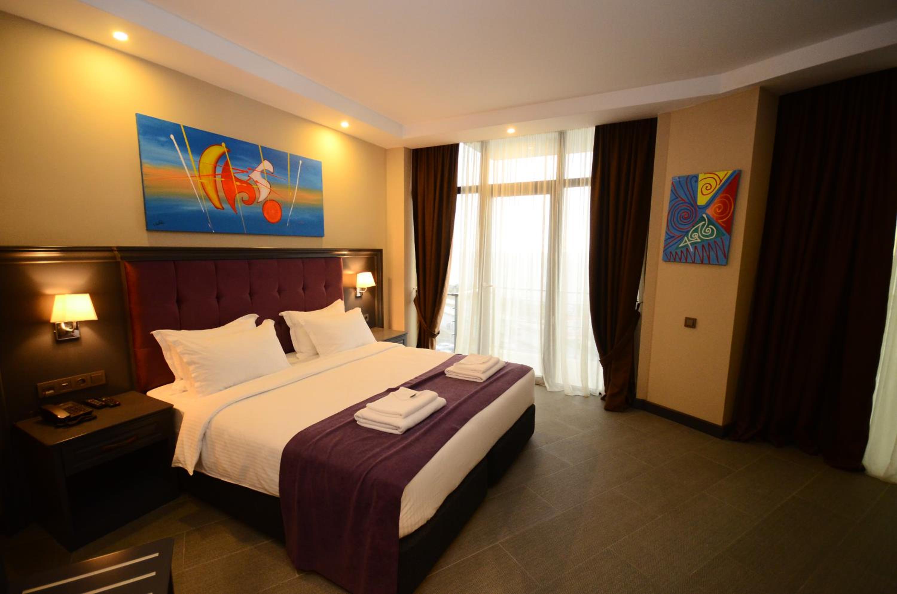 Suite with Terrace photo 1