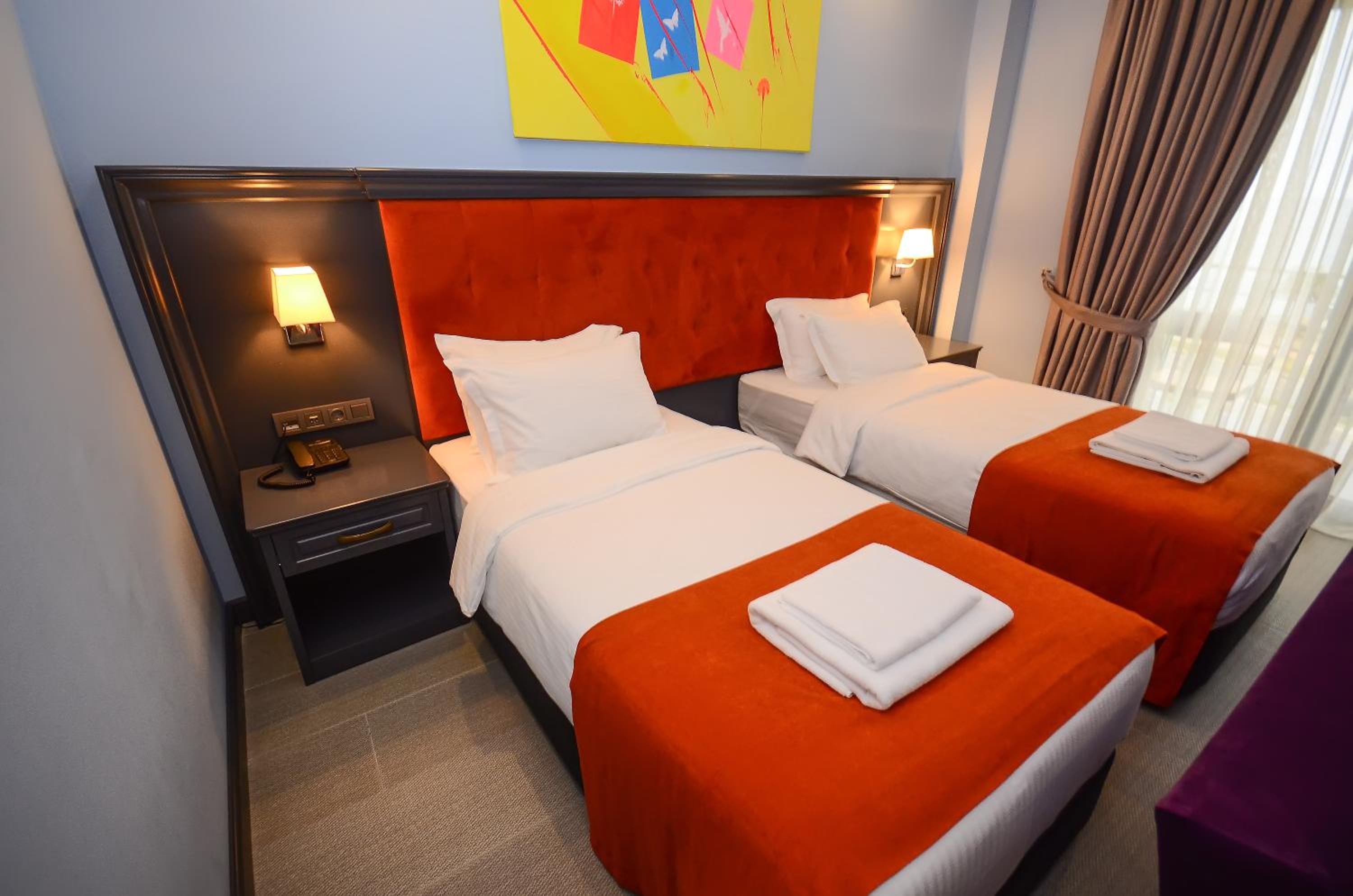 Superior Twin Room with Sea View photo 1