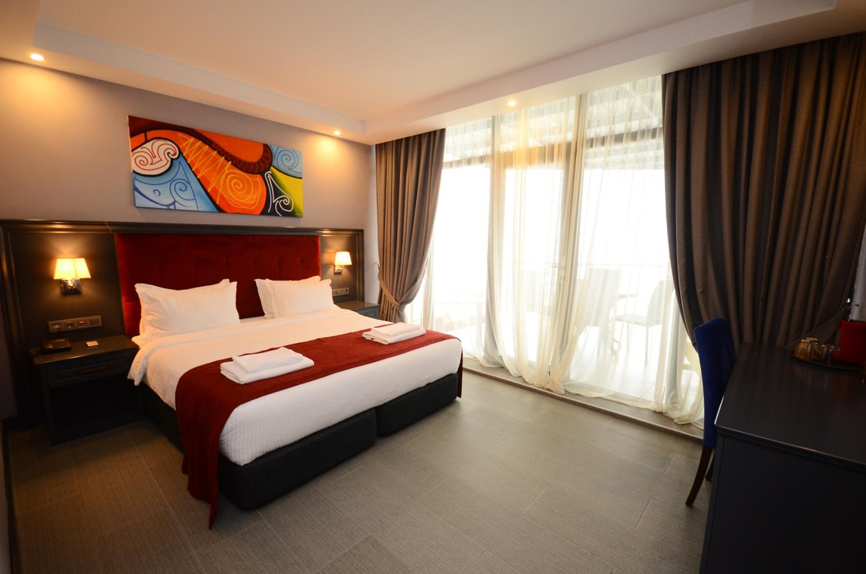 Junior Suite with Sea View photo 1