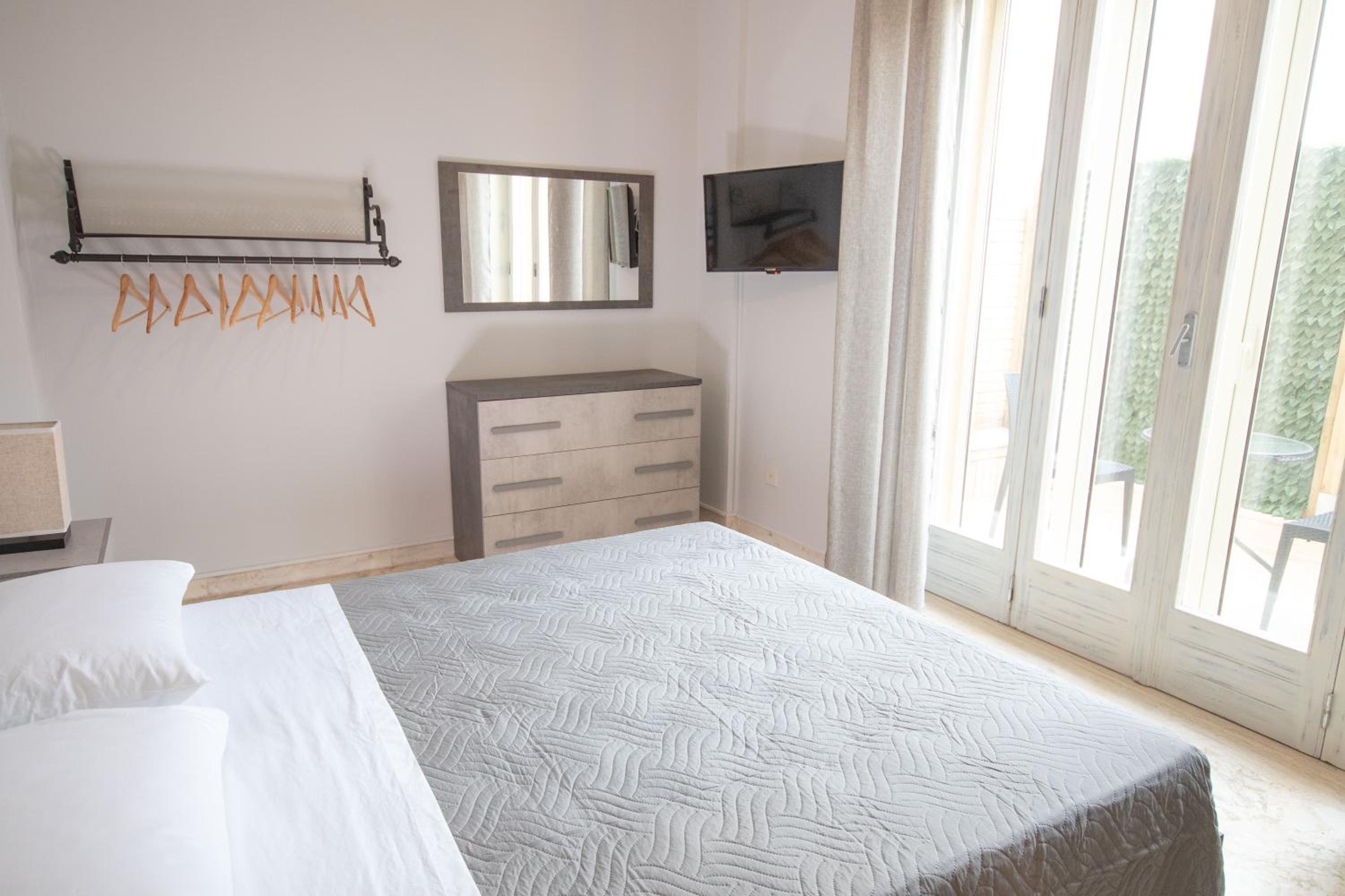 Double Room with Terrace photo 2