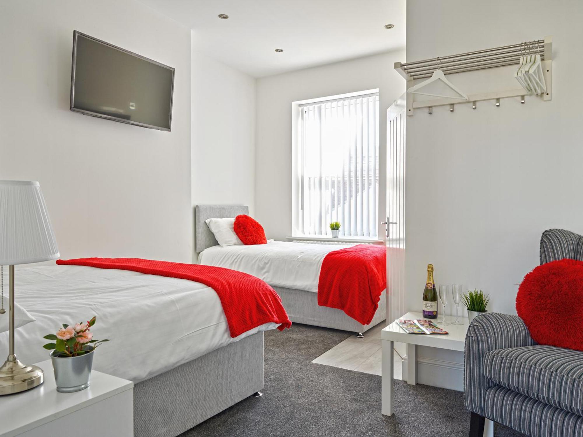 Triple Room with Private Bathroom