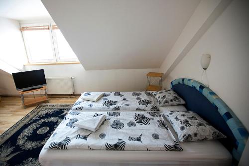 Double or Twin Room photo 2