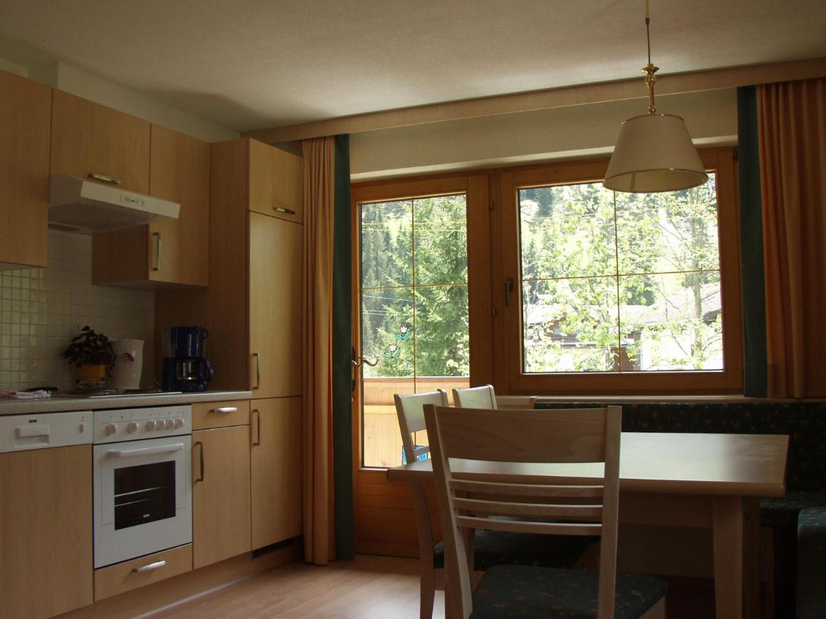 Superior Two-Bedroom Apartment photo 3