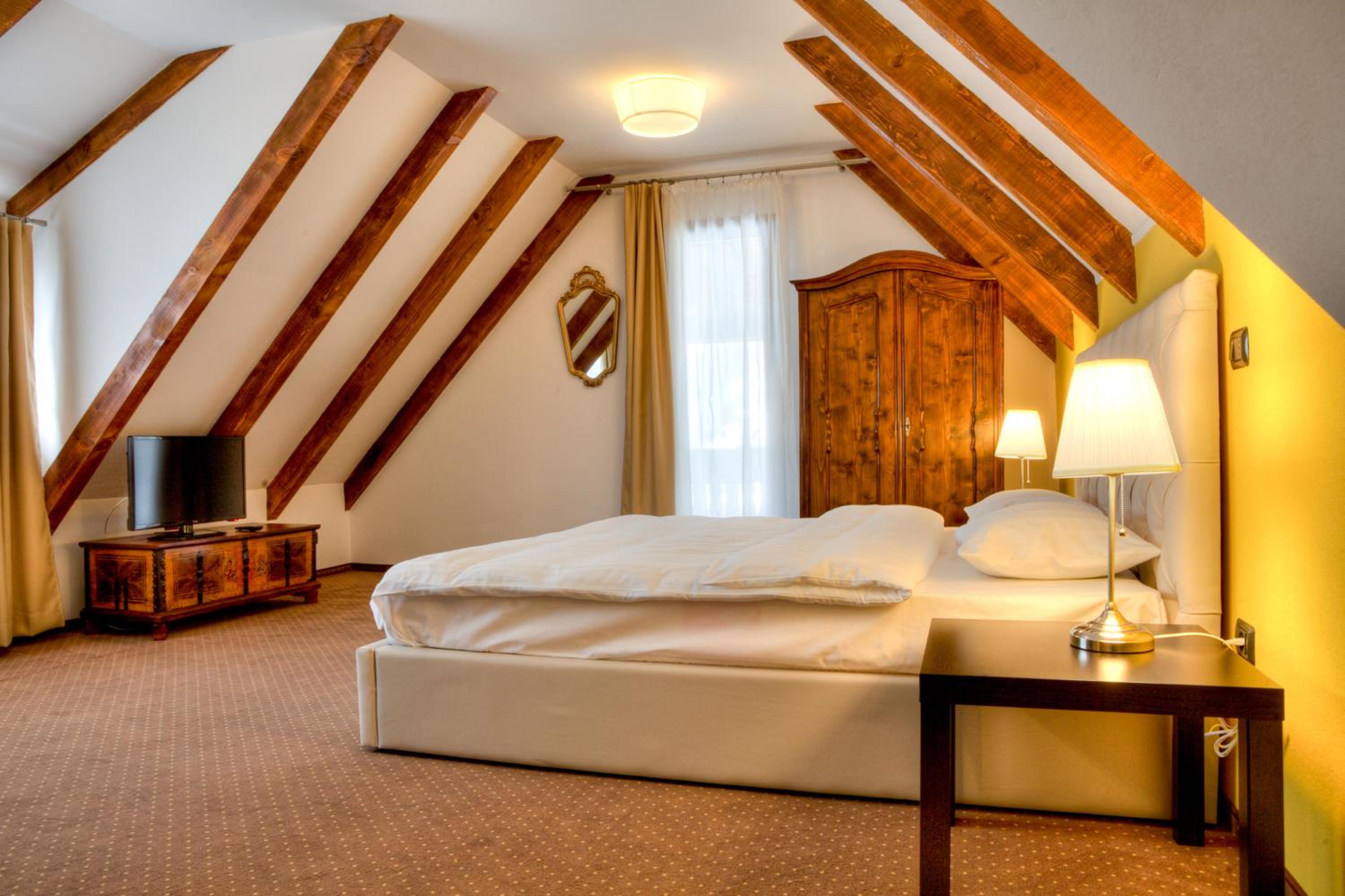 Double Room - Photo 23