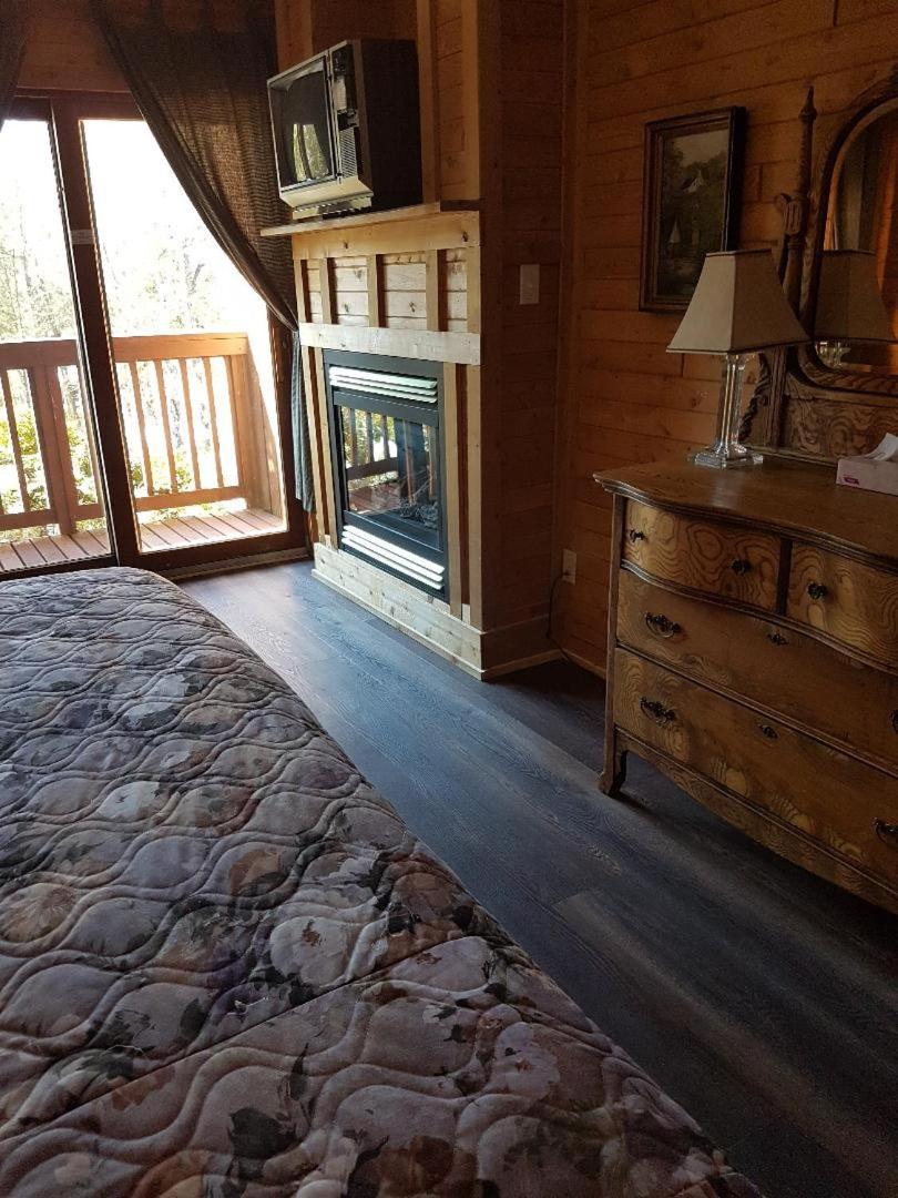 Large Double or Twin Room photo 3