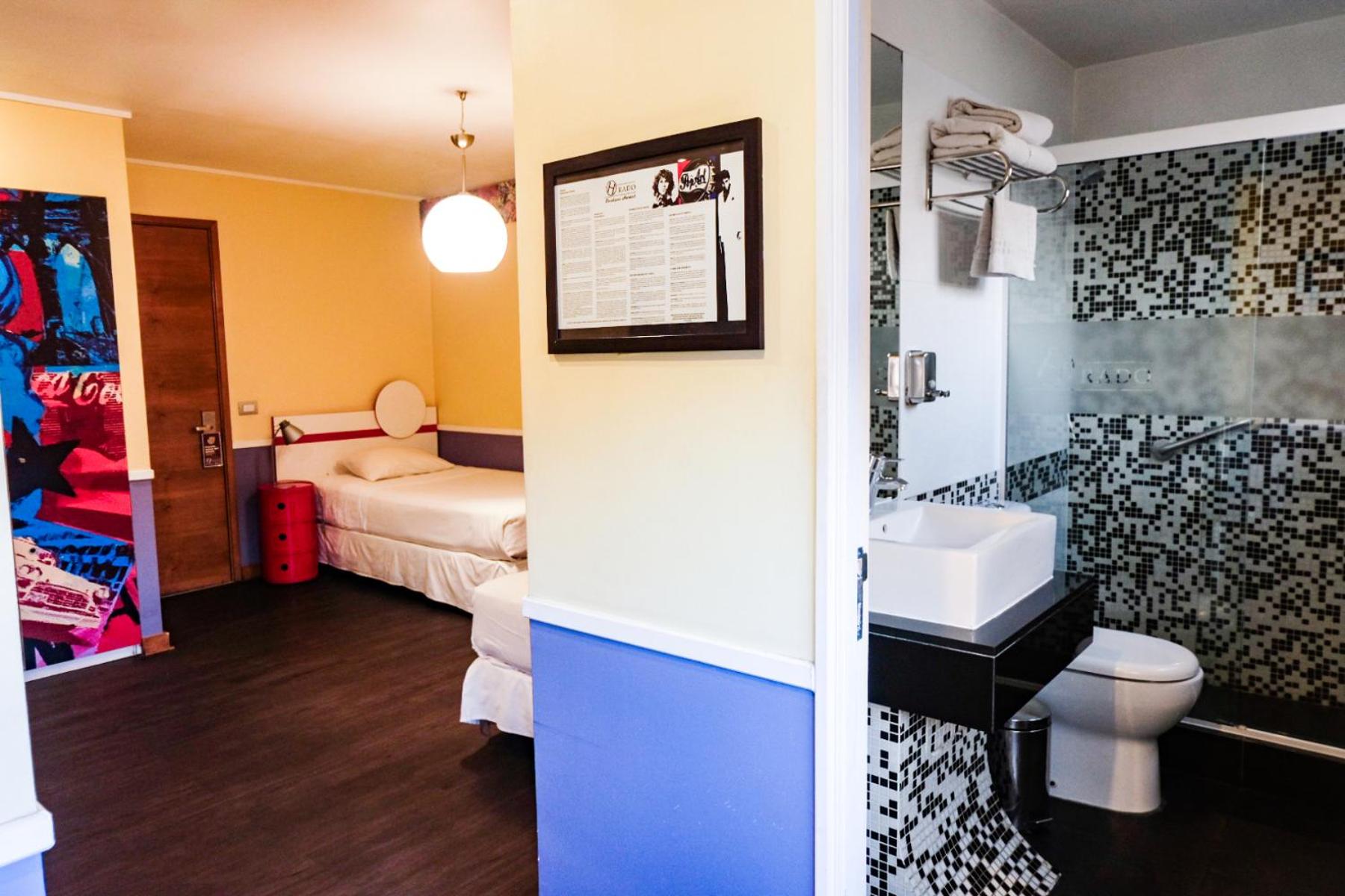 Triple Room with Private Bathroom photo 3