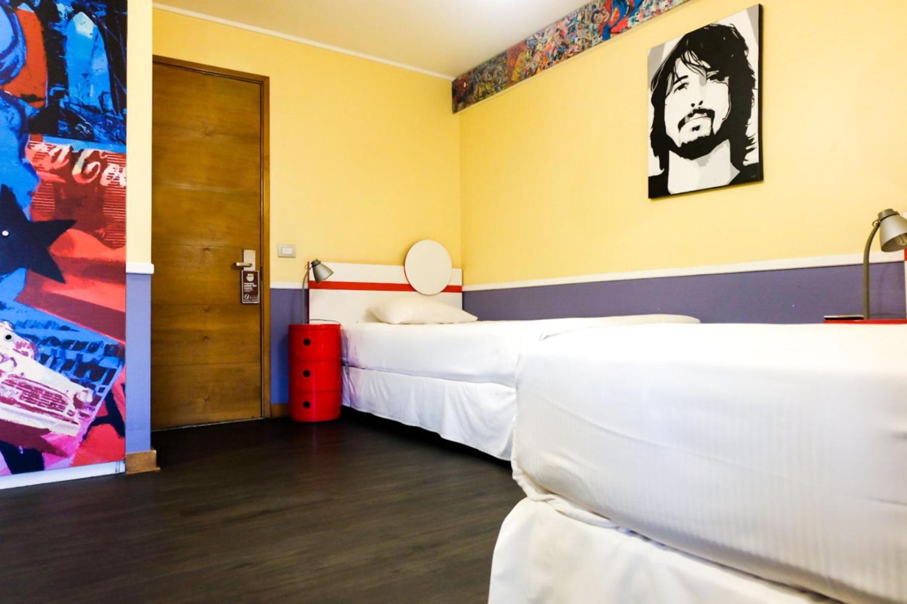 Triple Room with Private Bathroom photo 1