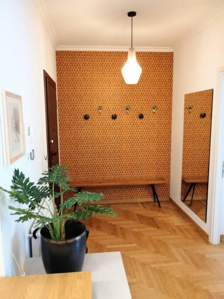 Apartment photo 3