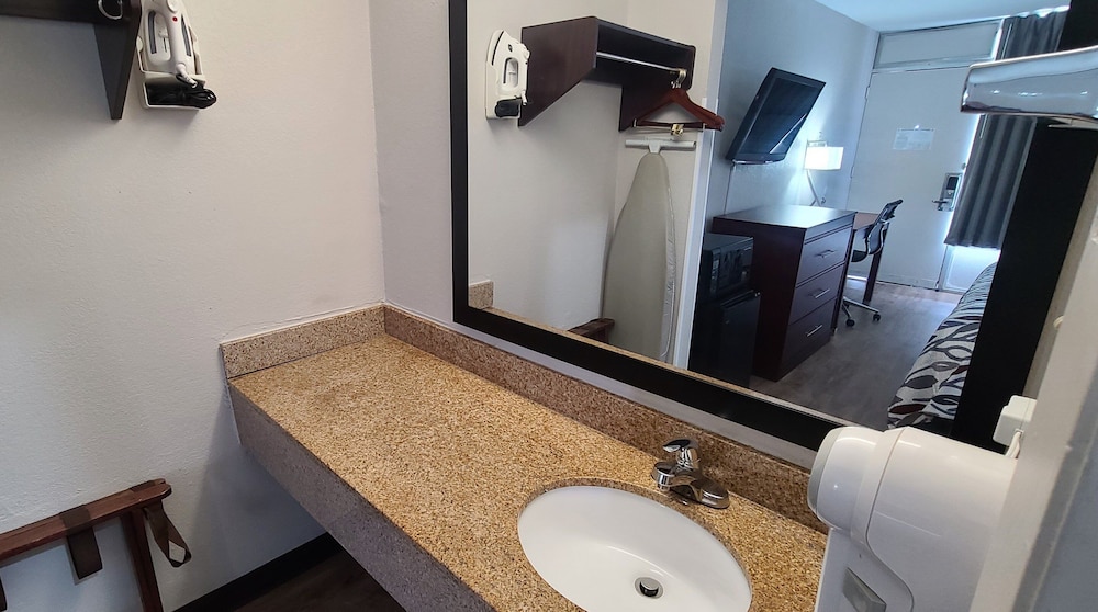 Deluxe Room, 2 Double Beds, Non Smoking photo 2
