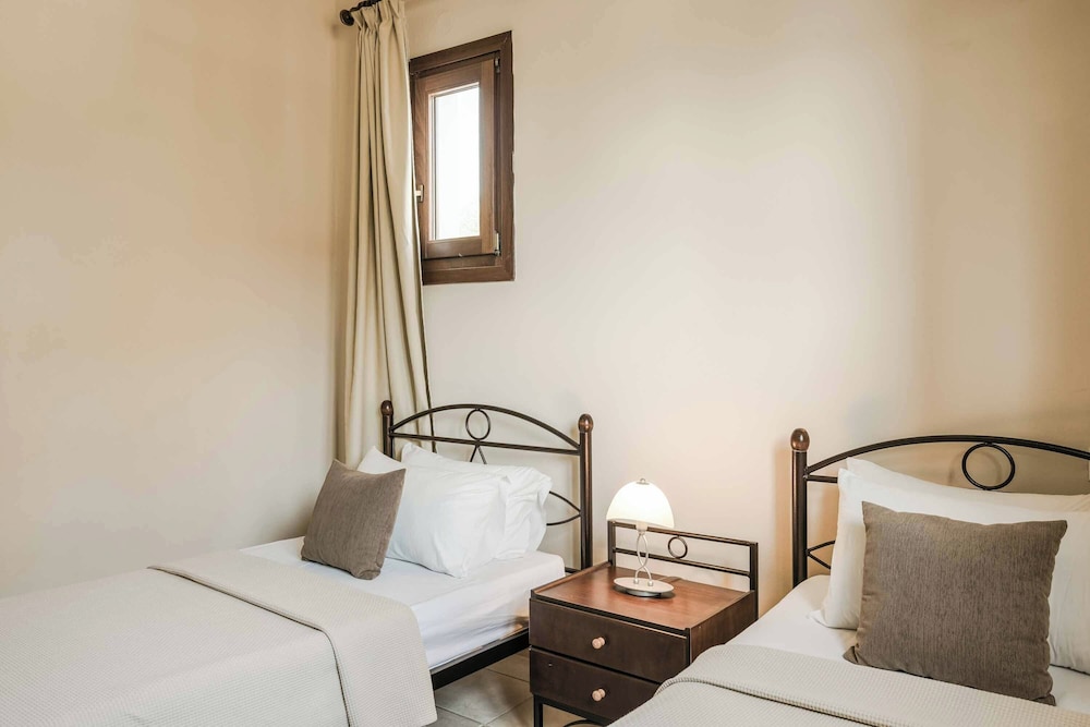 Villa (3 Bedrooms) photo 3