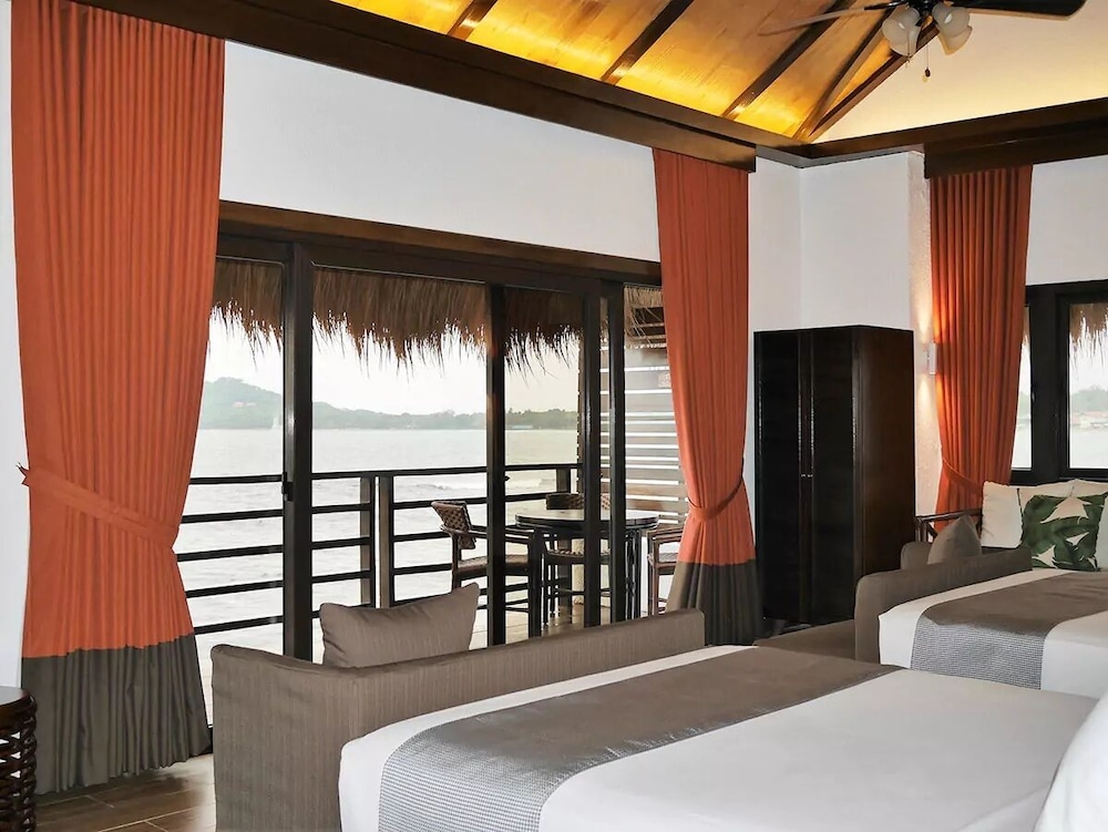 Grand Room photo 3