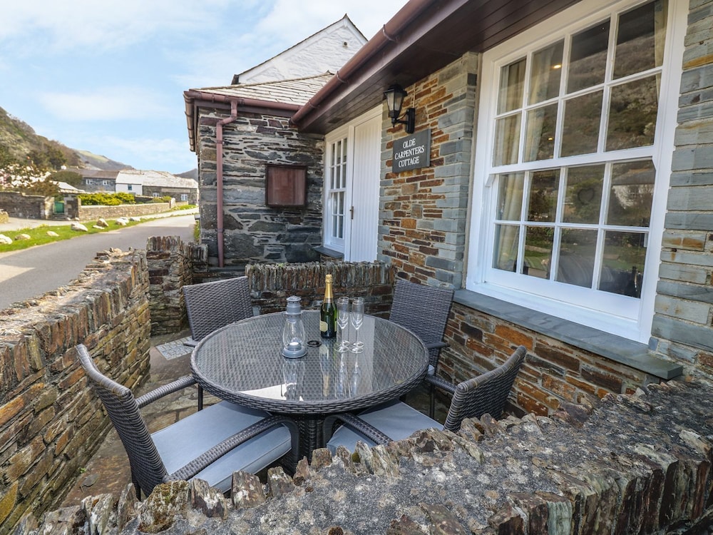 Cottage photo 2