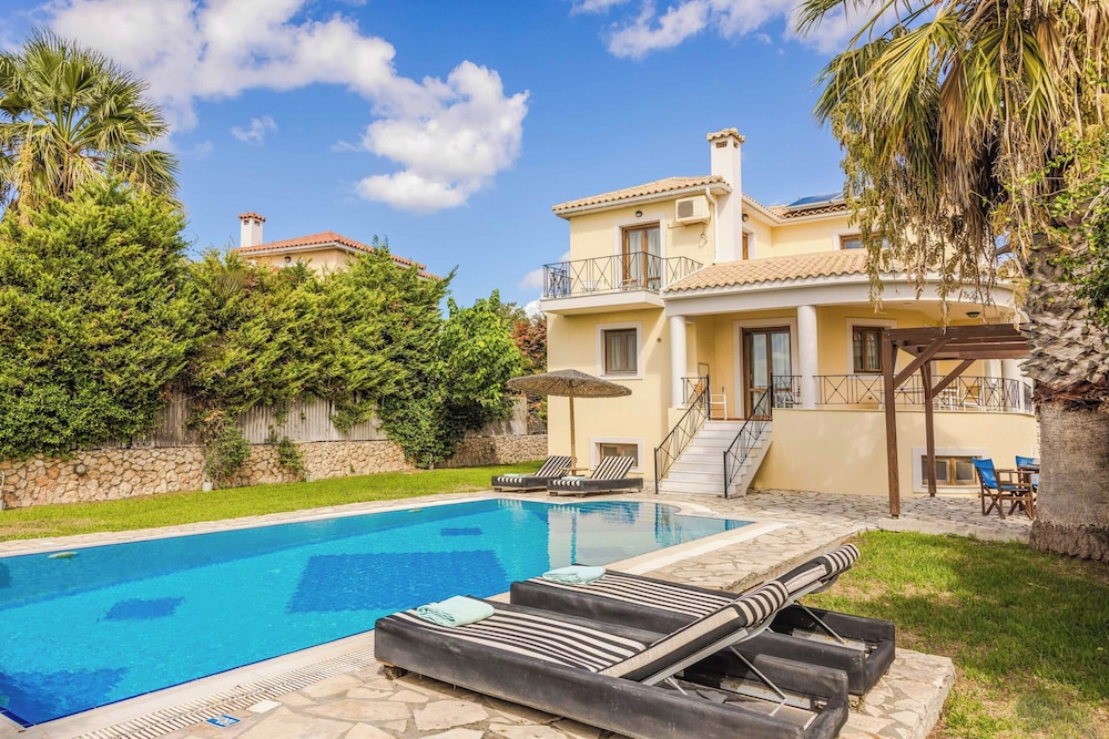 Villa (3 Bedrooms) photo 1