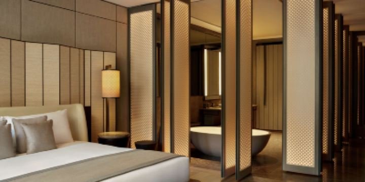 Premier Sanctuary Suite King