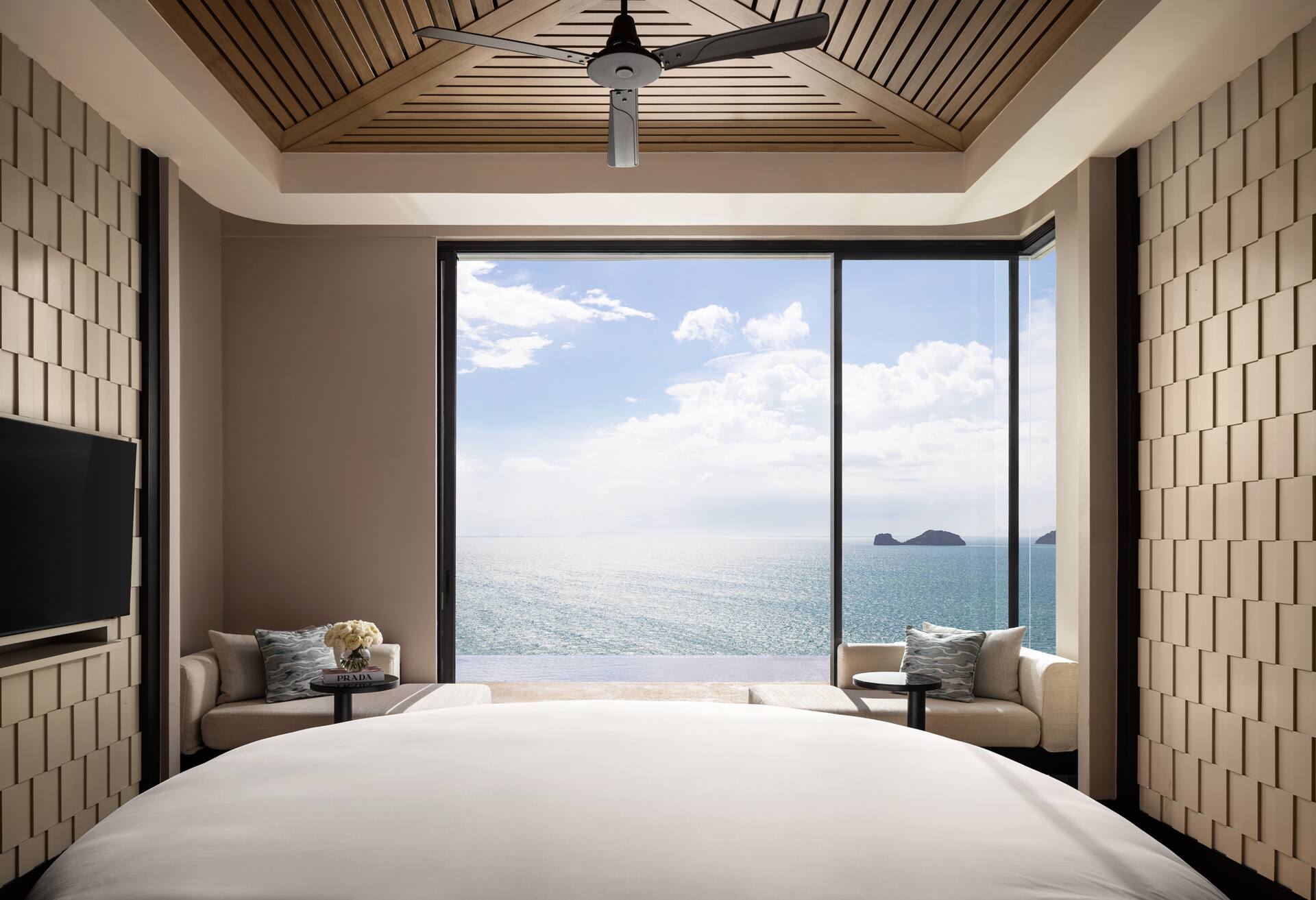 2-Bedroom Family Ocean View Pool Villa photo 1