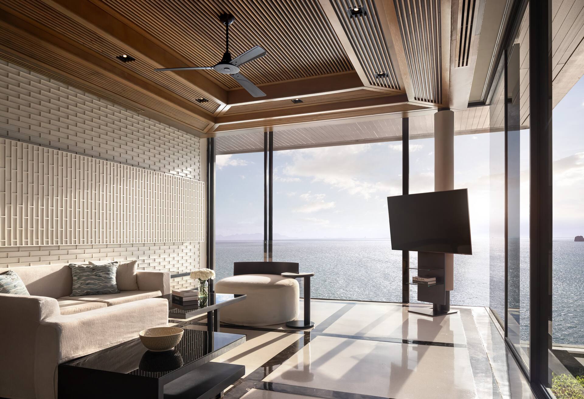 2-Bedroom King Ocean View Pool Villa photo 3