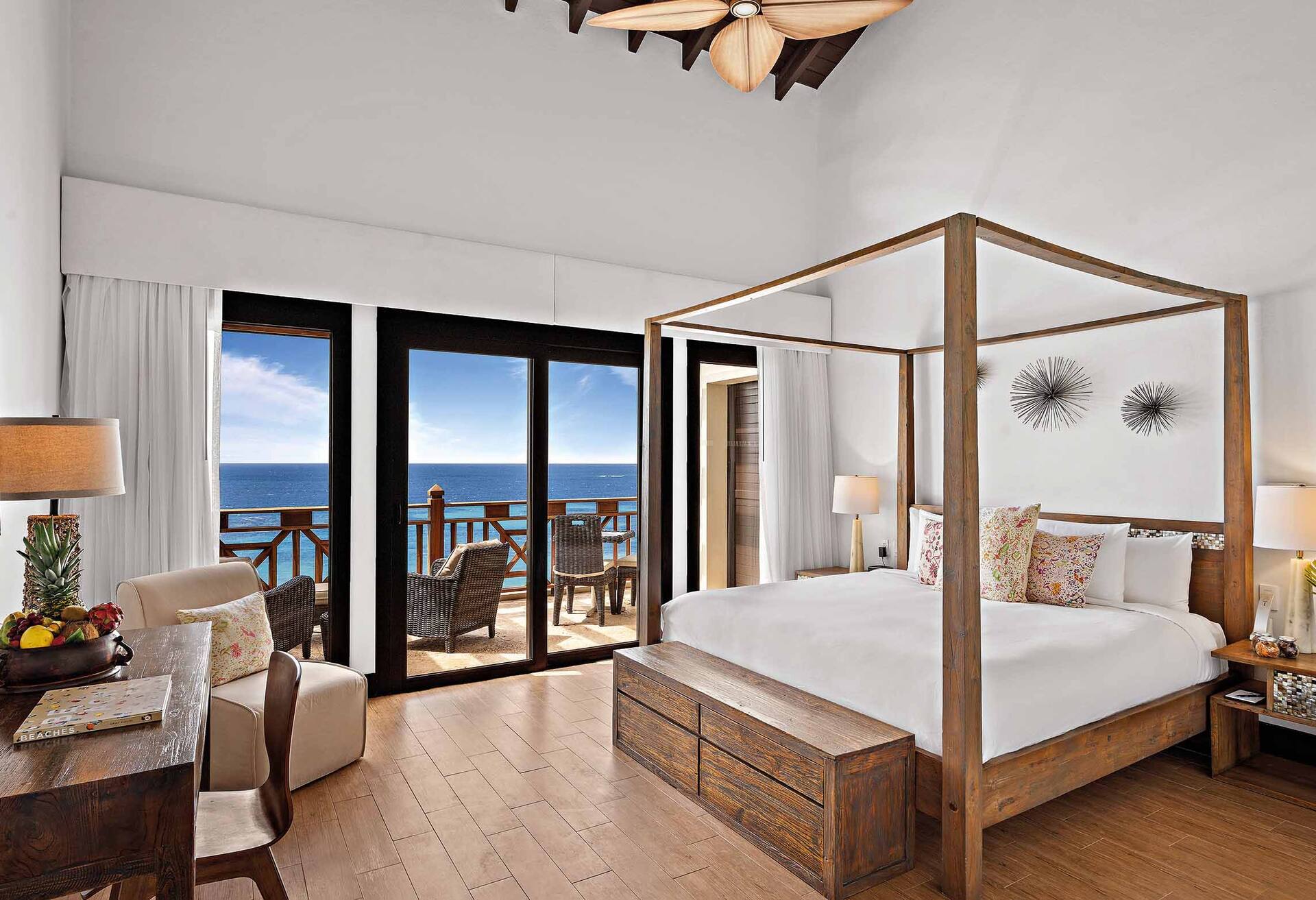 Ocean View Deluxe King Room Private Balcony photo 1