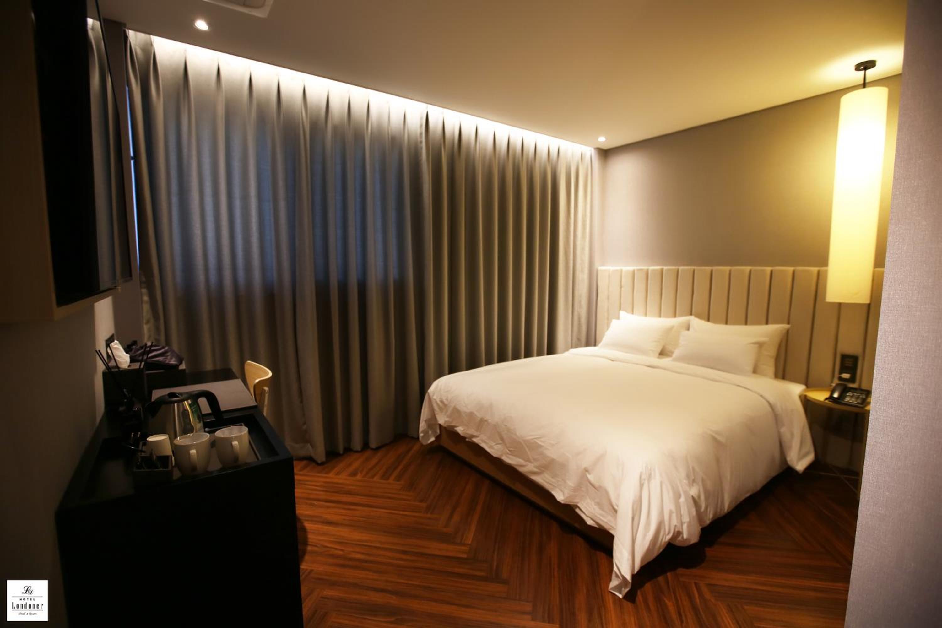 Standard Double Room - Photo 5