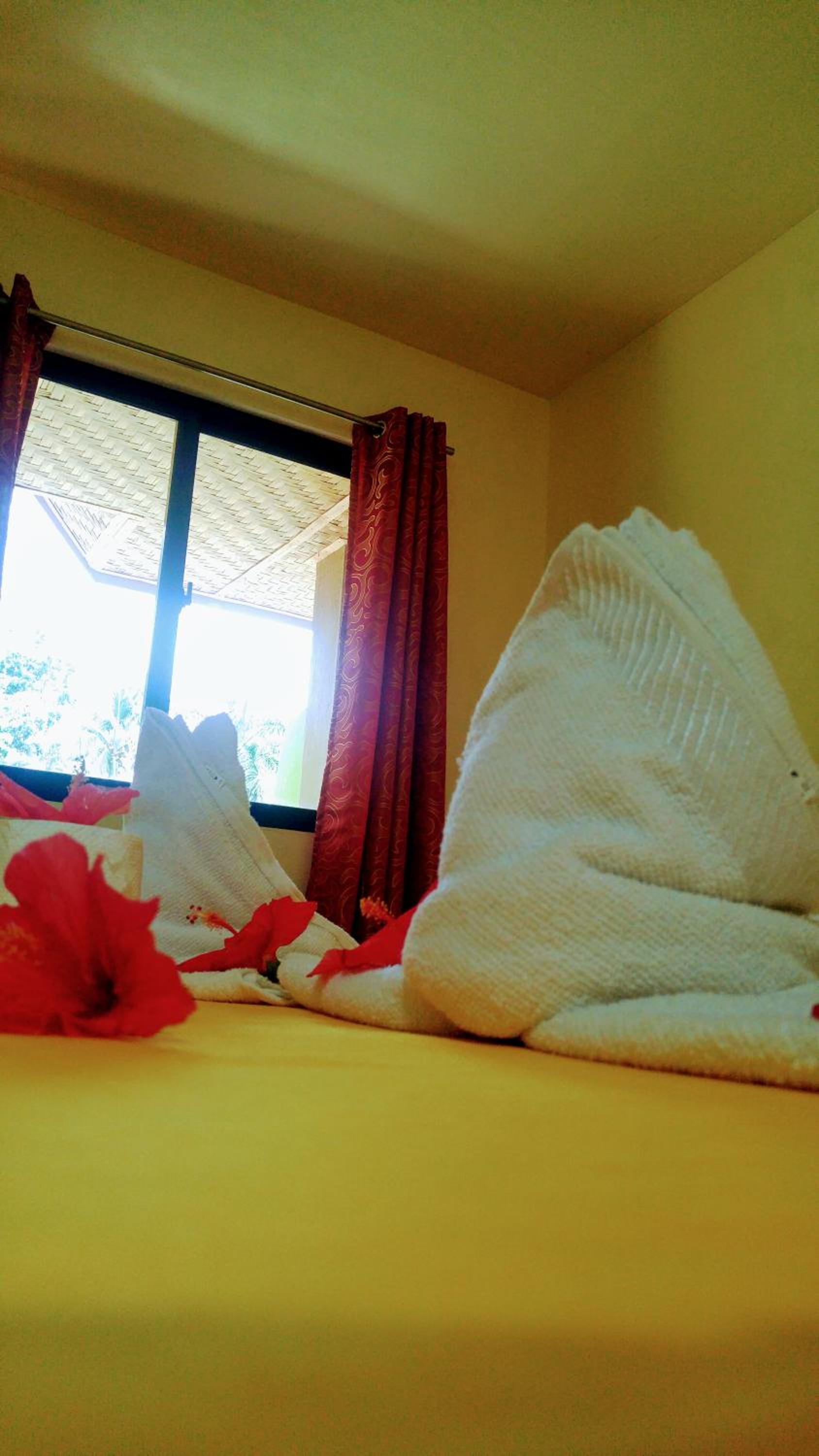 Deluxe Room - Photo 8