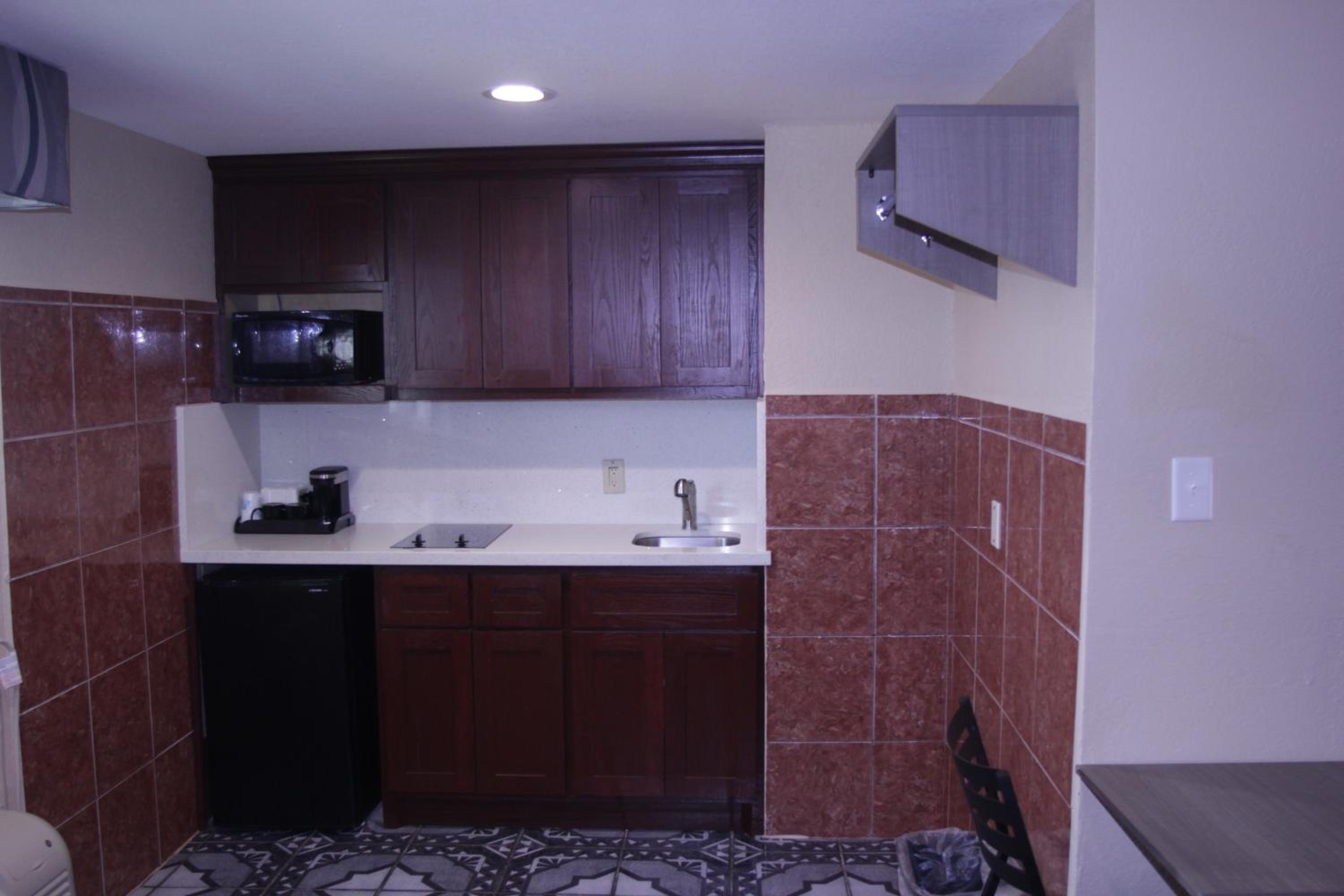 Basic Triple Room - Photo 4