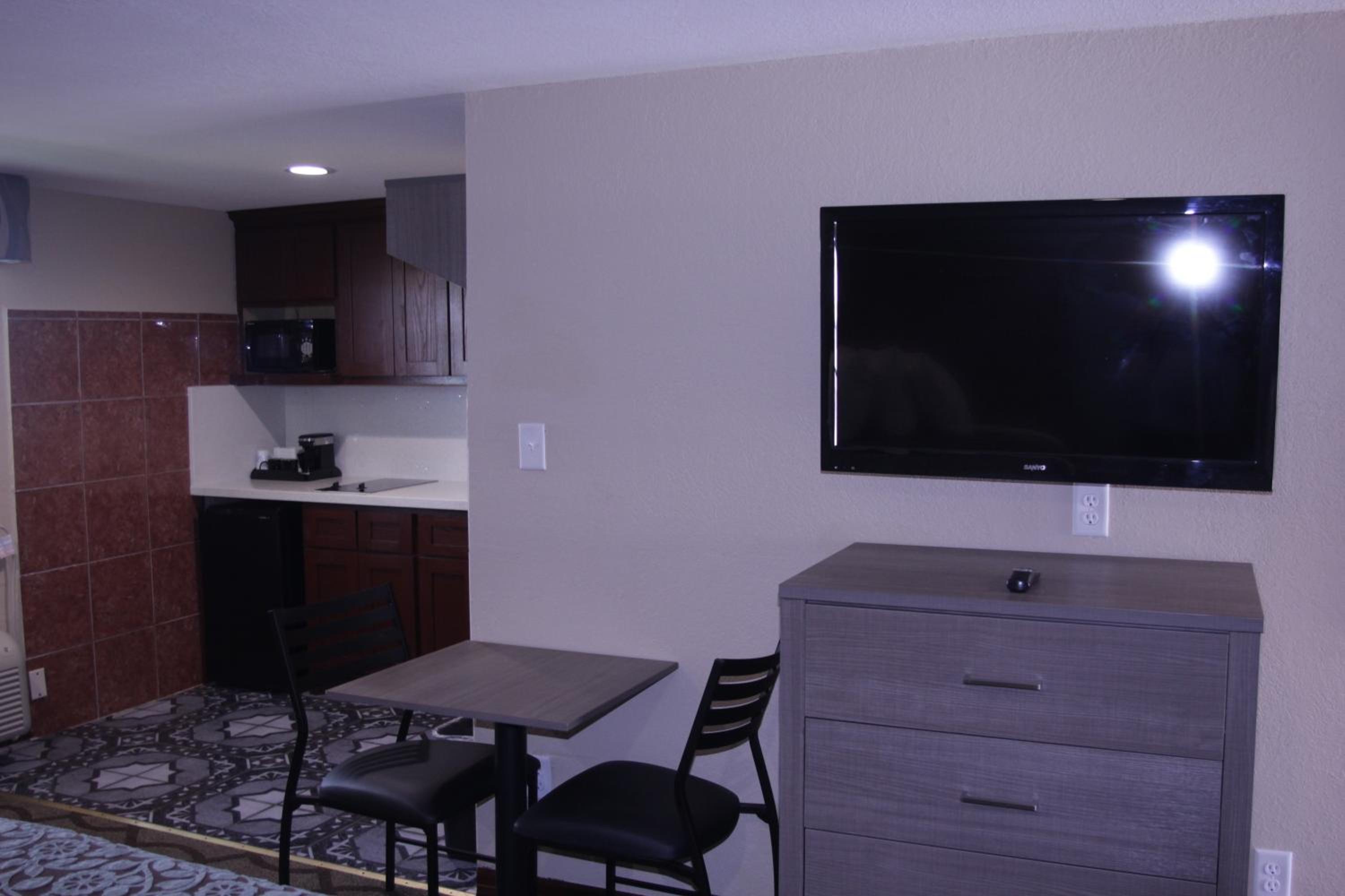 Basic Triple Room - Photo 3
