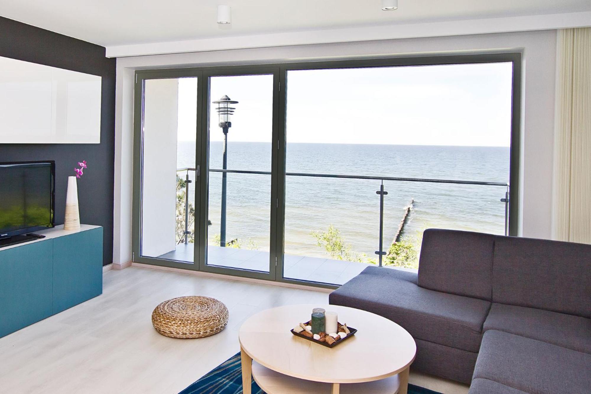 Luxury One-Bedroom Apartment with Sea View photo 3
