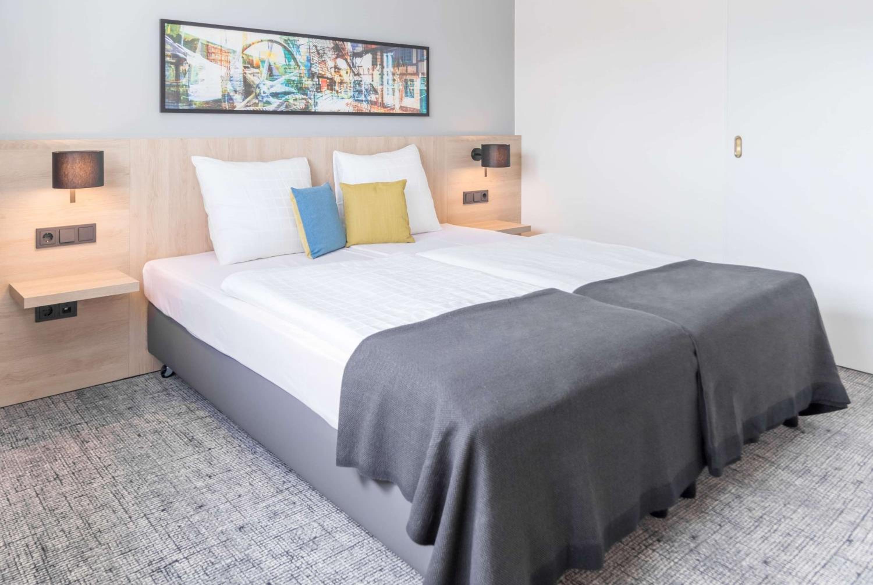 Superior Room thumbnail 6