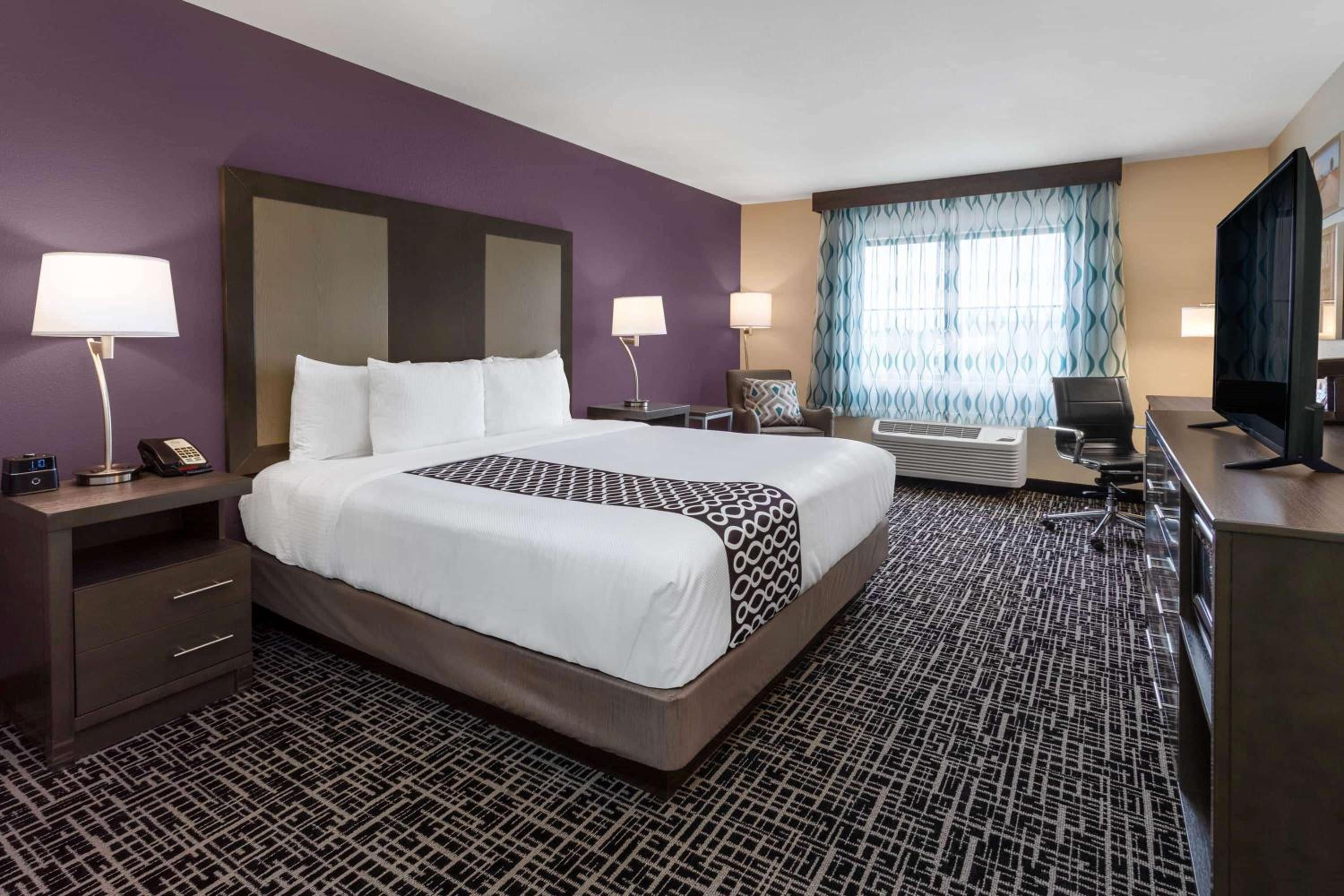 King Room - Disability Access - Photo 2