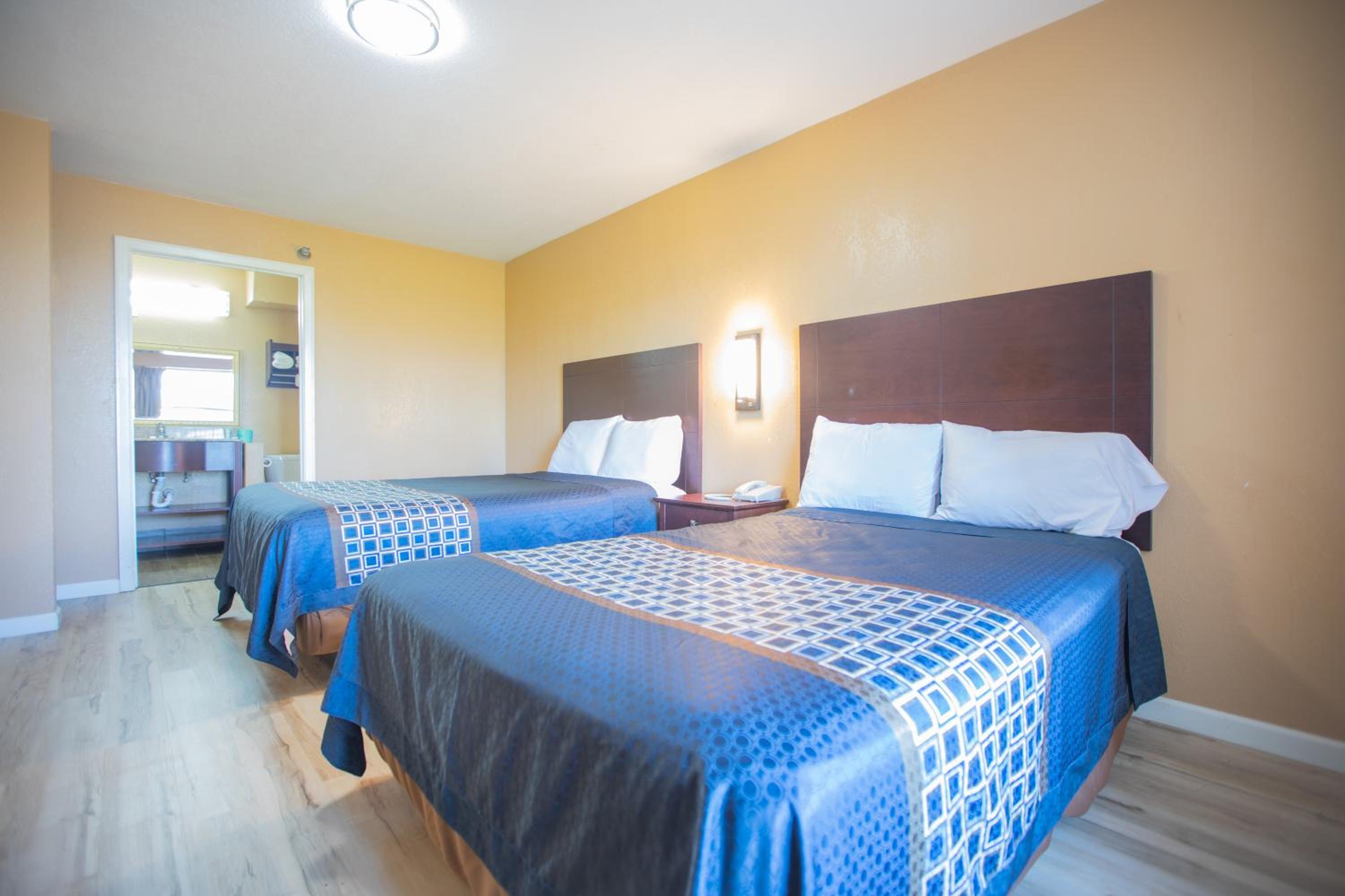 Queen Room with Two Queen Beds