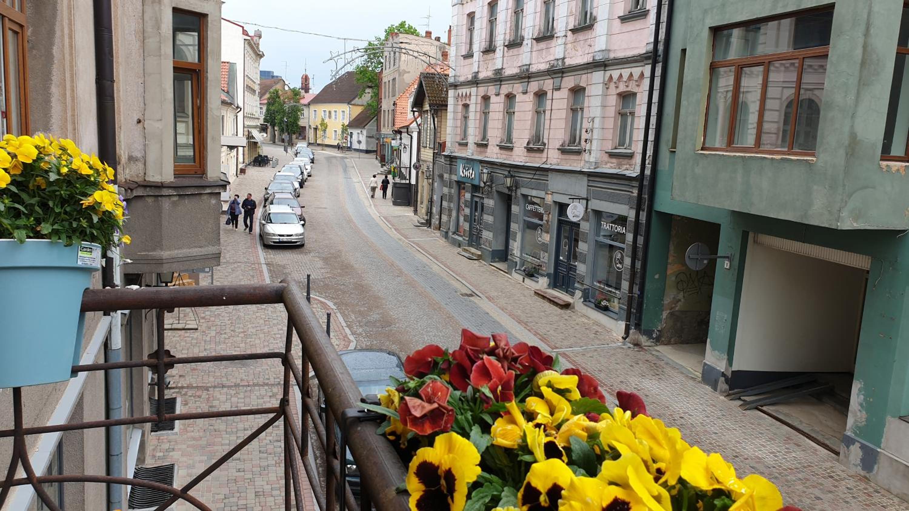 Studio with Balcony - Photo 10