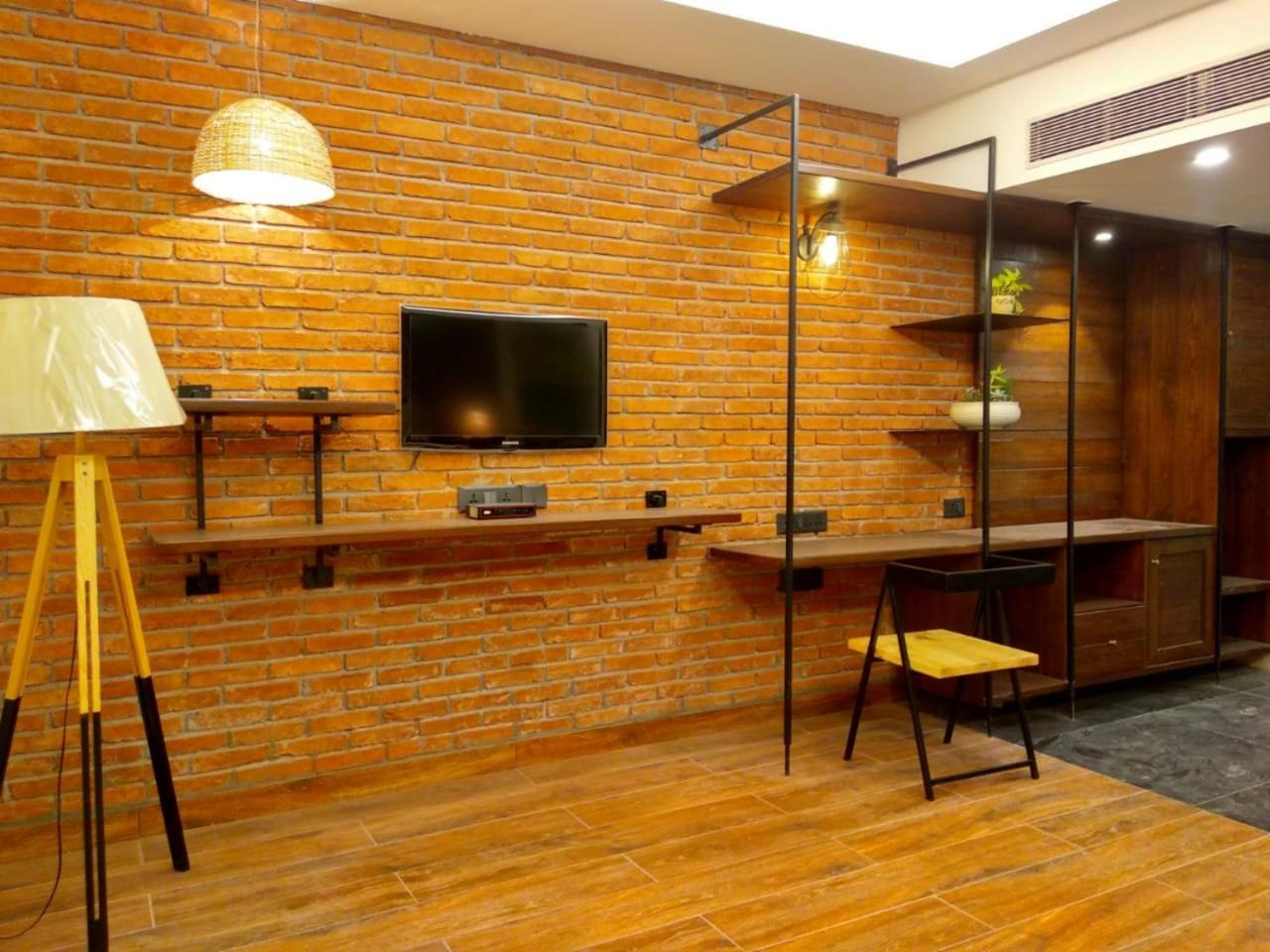 Club Double Room - Photo 1
