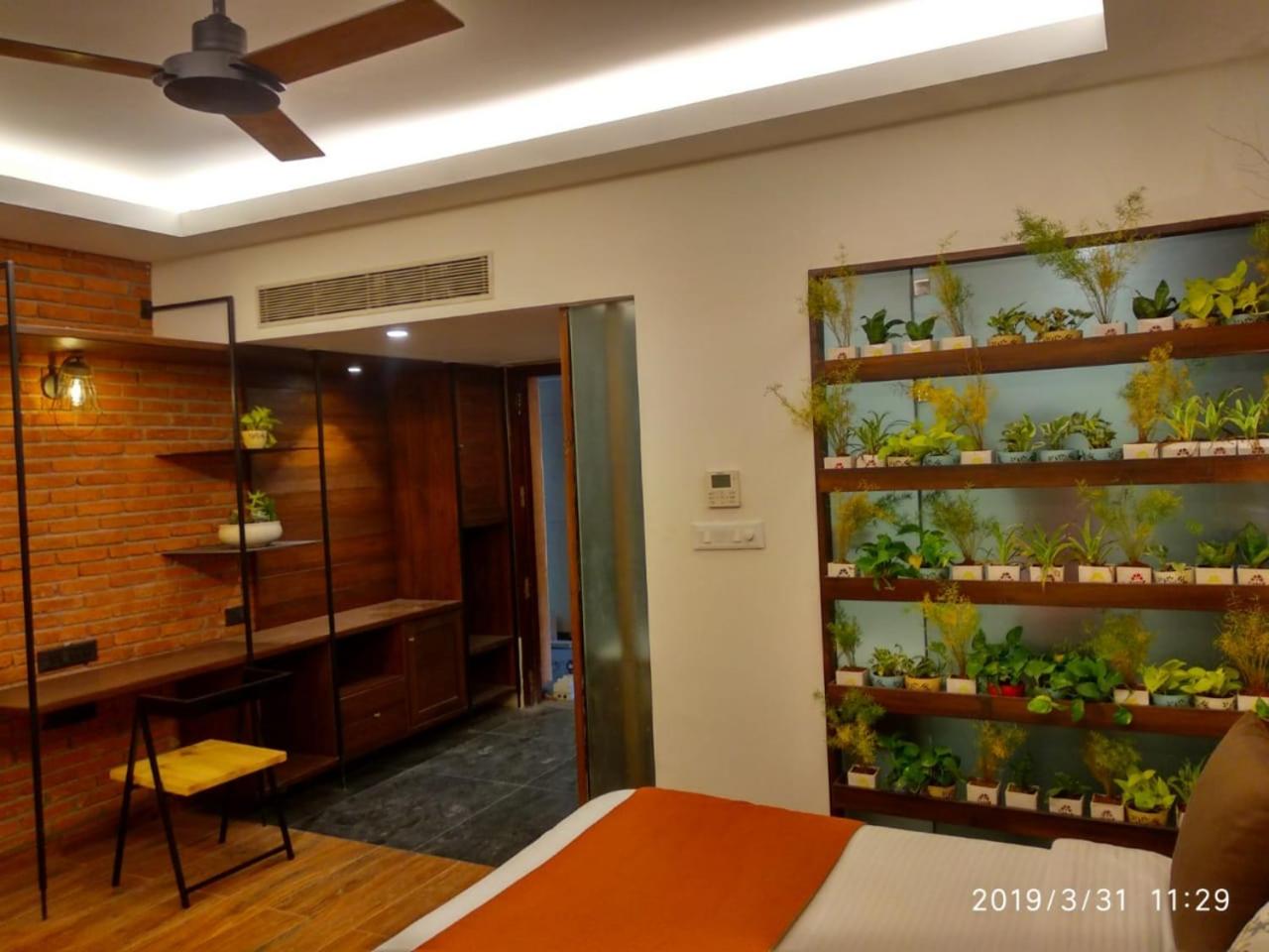 Club Double Room - Photo 7