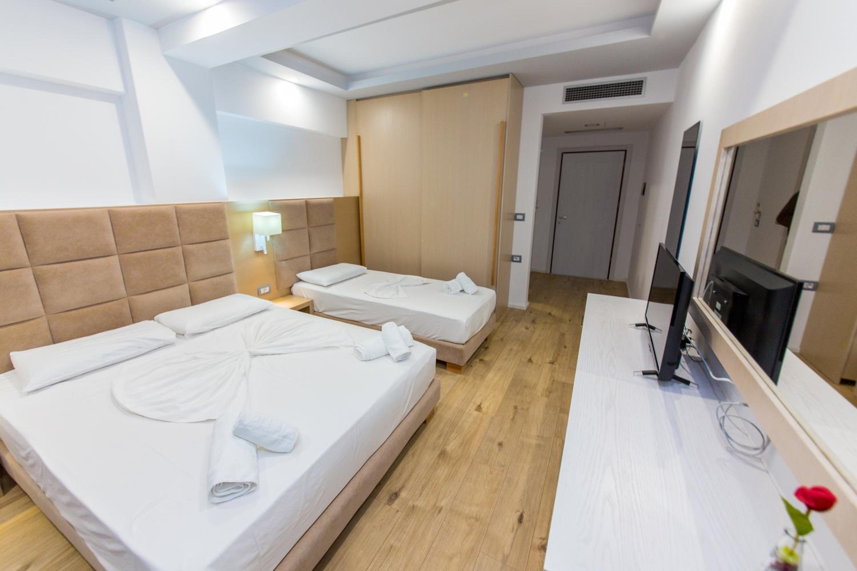 Triple Room with Balcony