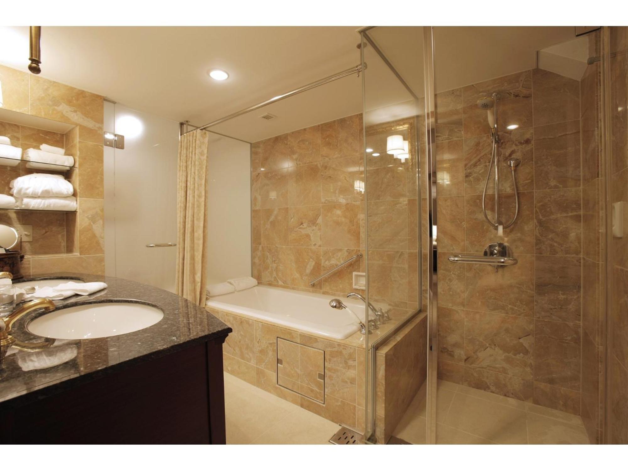 Check in after 3PM - Grand Suite Twin Room - Main Building - Non-Smoking - Photo 3