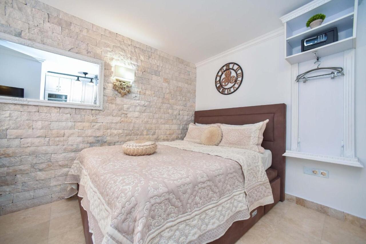Superior Apartment photo 1