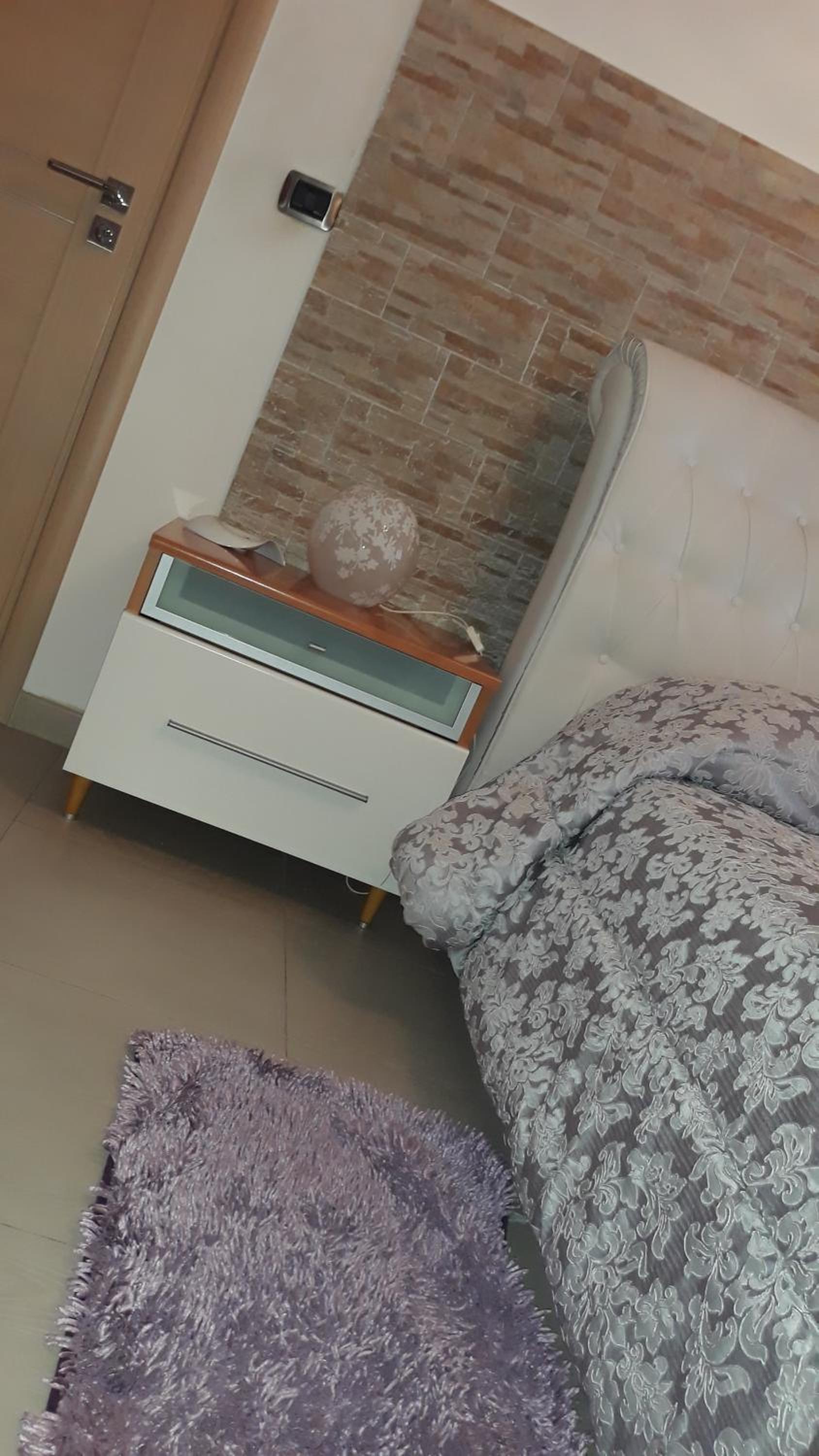 Double Room with Private Bathroom - Photo 1