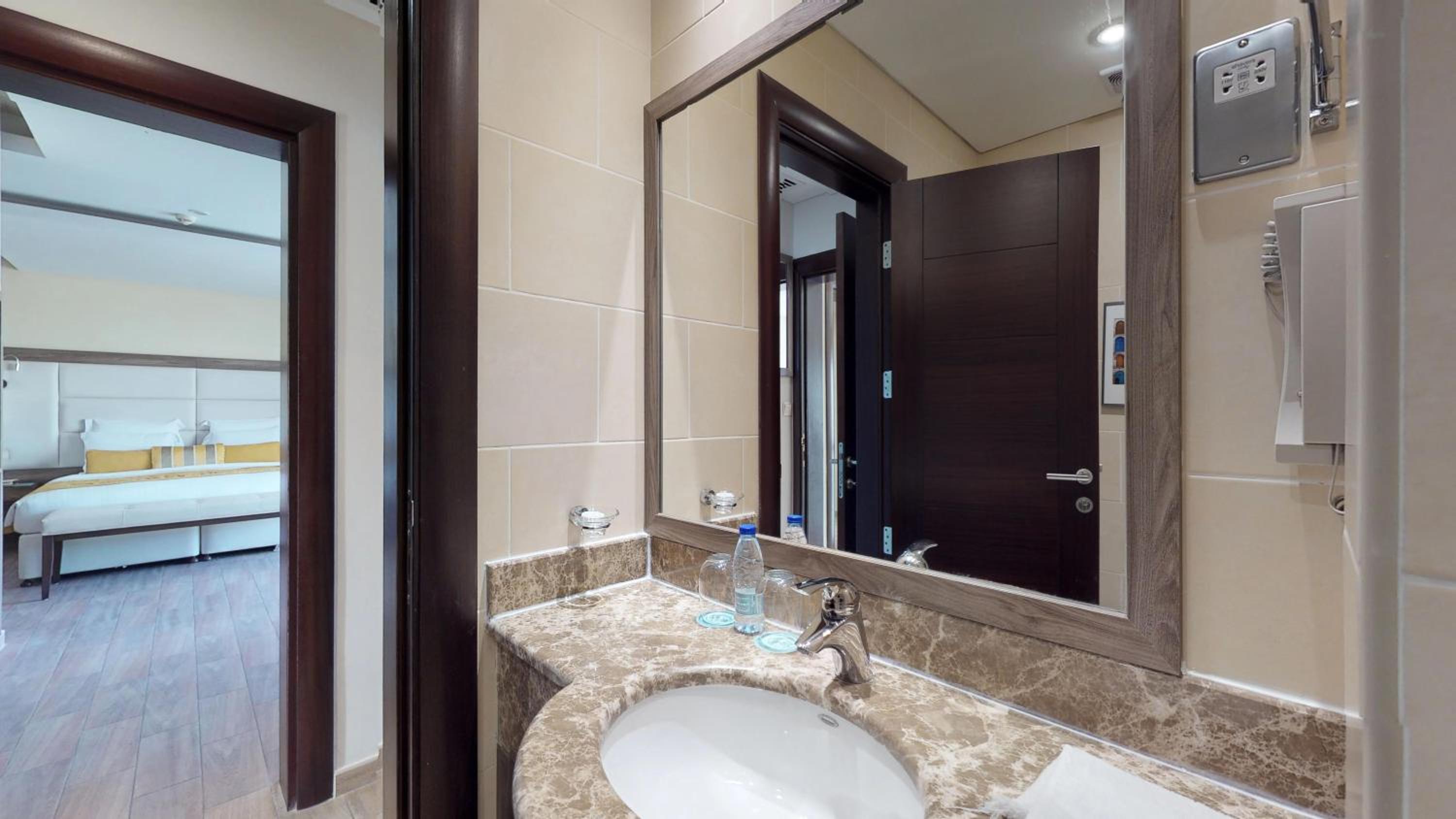 1 hour watersports included - Three bedroom villa resort view with Private Pool photo 3