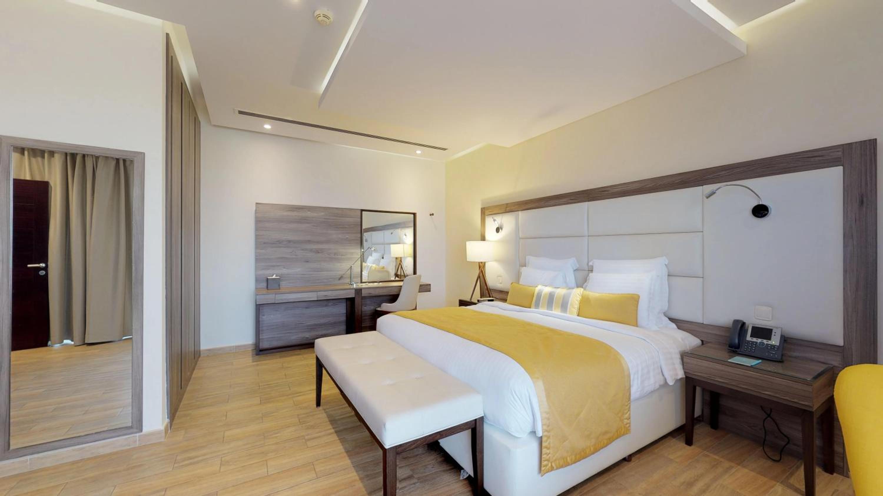 Three-Bedroom Villa with Resort View